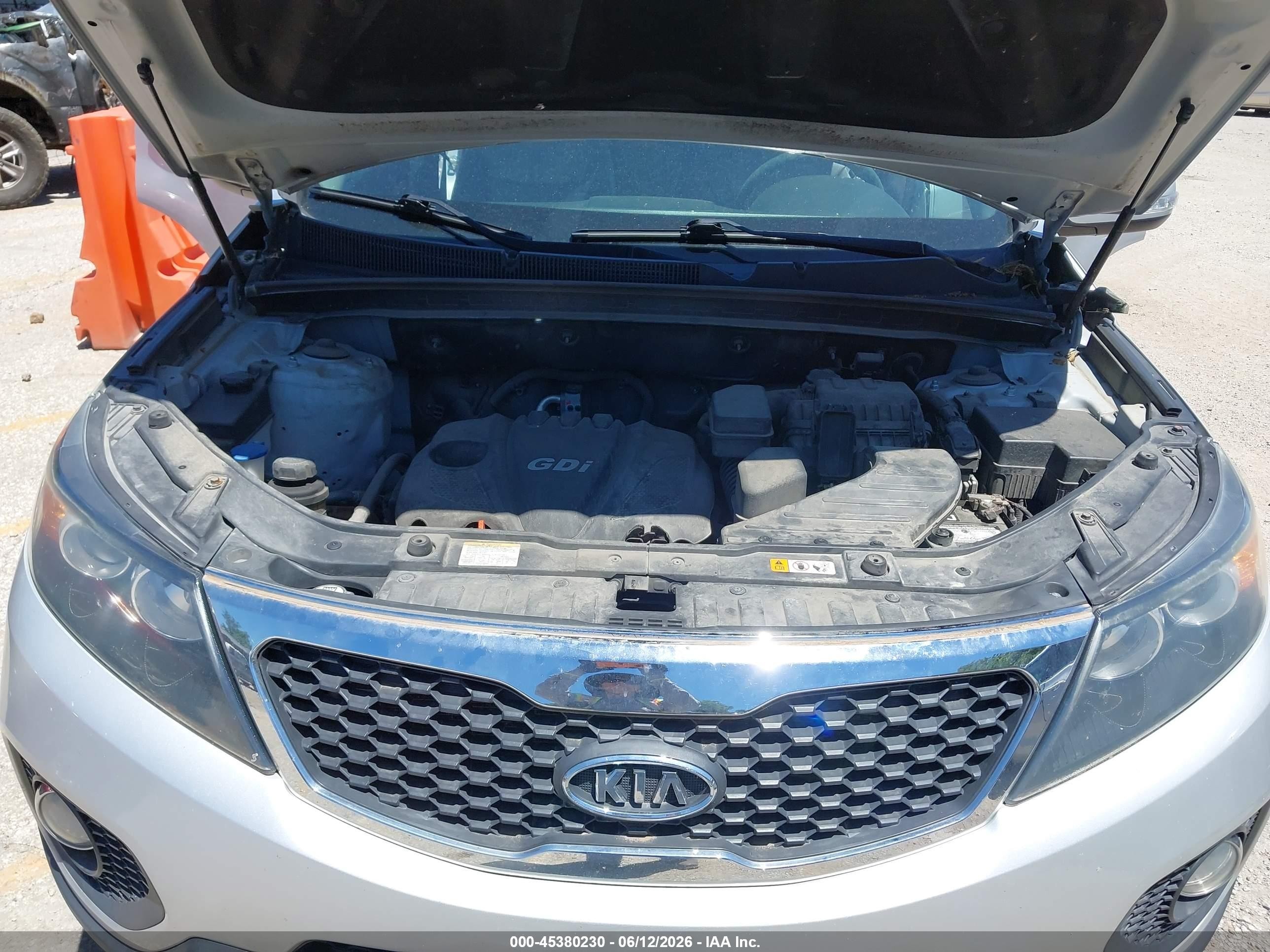 2013 Kia Sorento Ex Серый vin: 5XYKU3A68DG417562