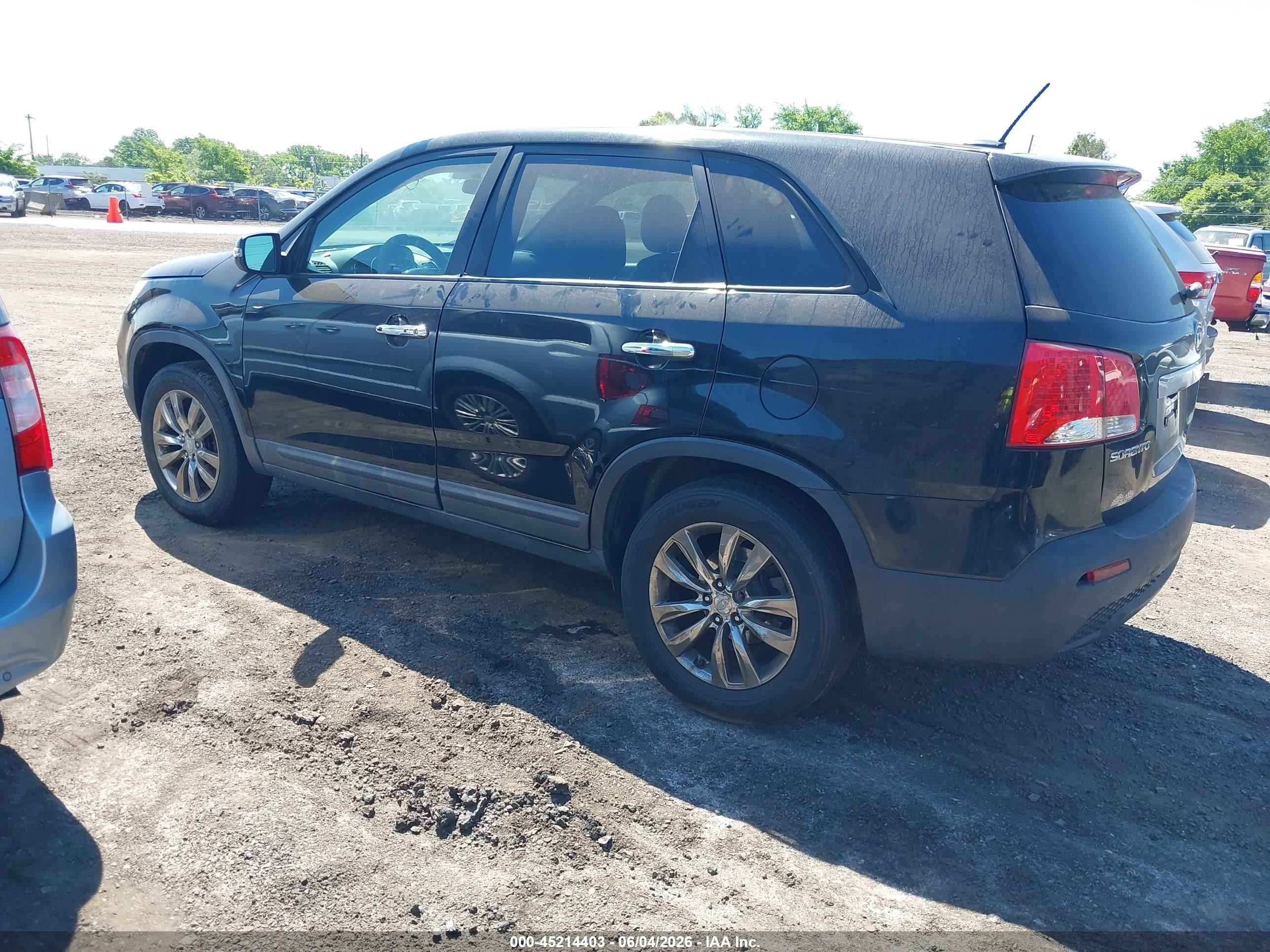 2011 Kia Sorento Ex Black vin: 5XYKU4A16BG011223