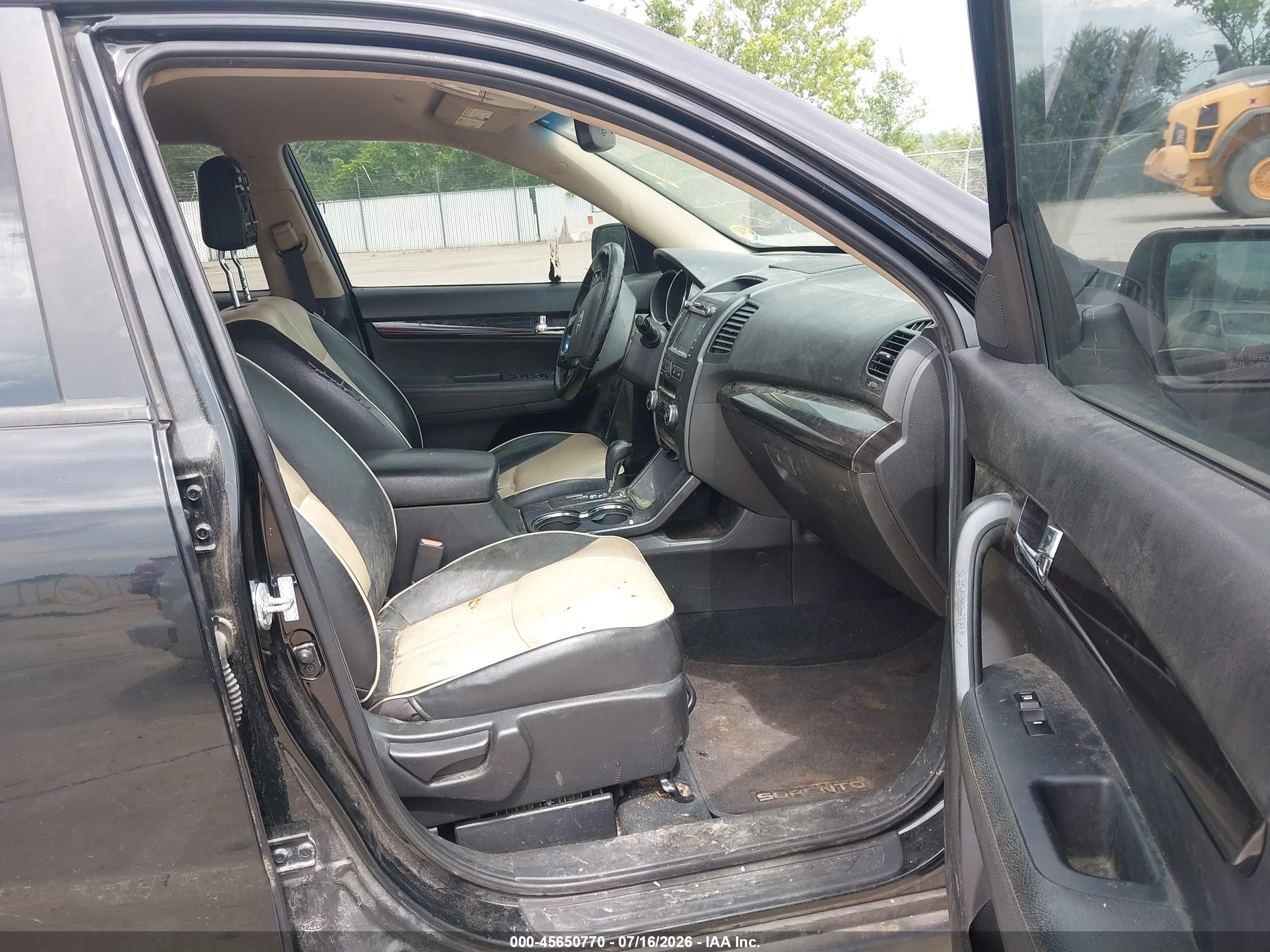 2011 Kia Sorento Ex Black vin: 5XYKU4A16BG058302