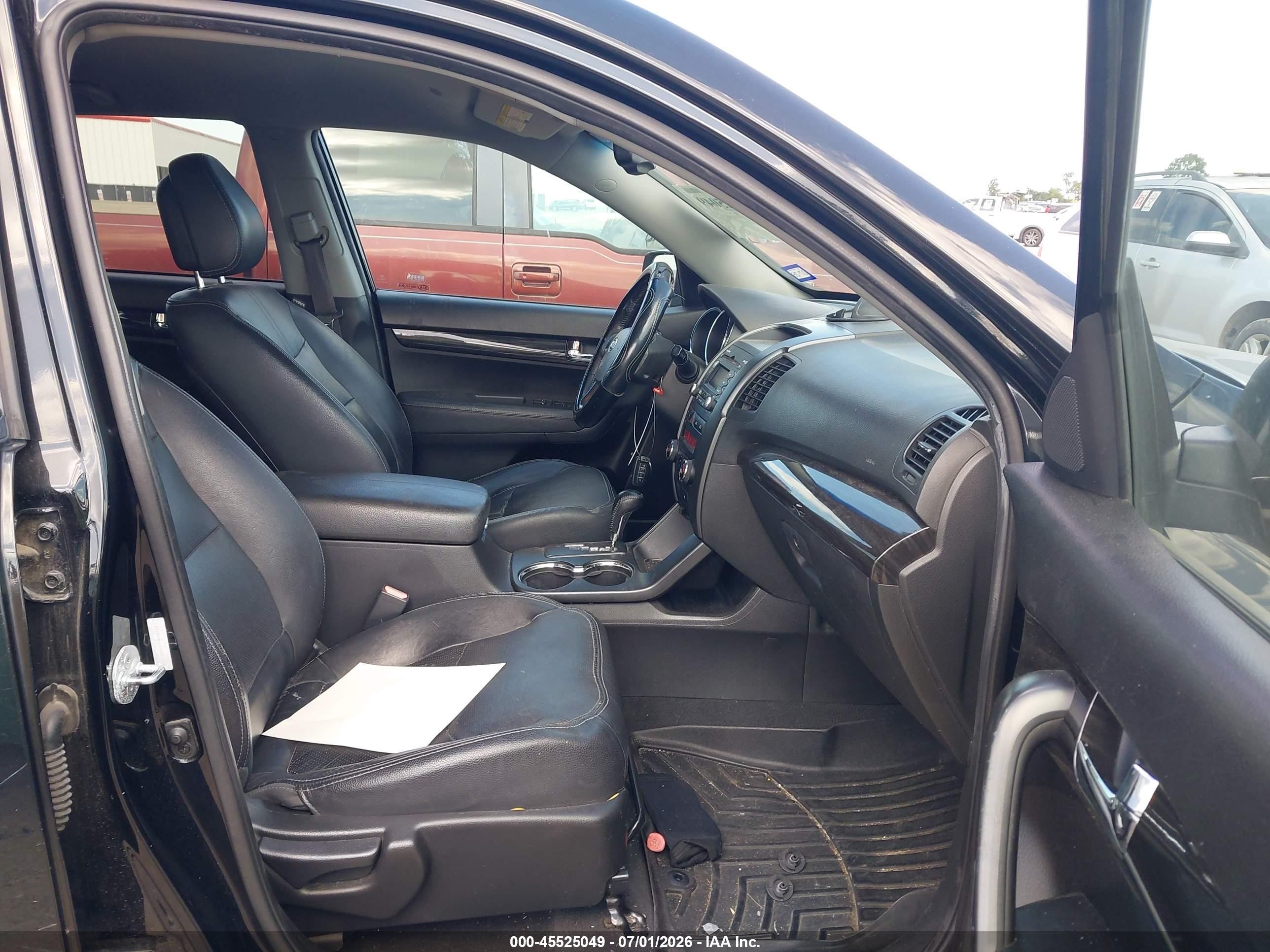 2011 Kia Sorento Ex Black vin: 5XYKU4A1XBG181925
