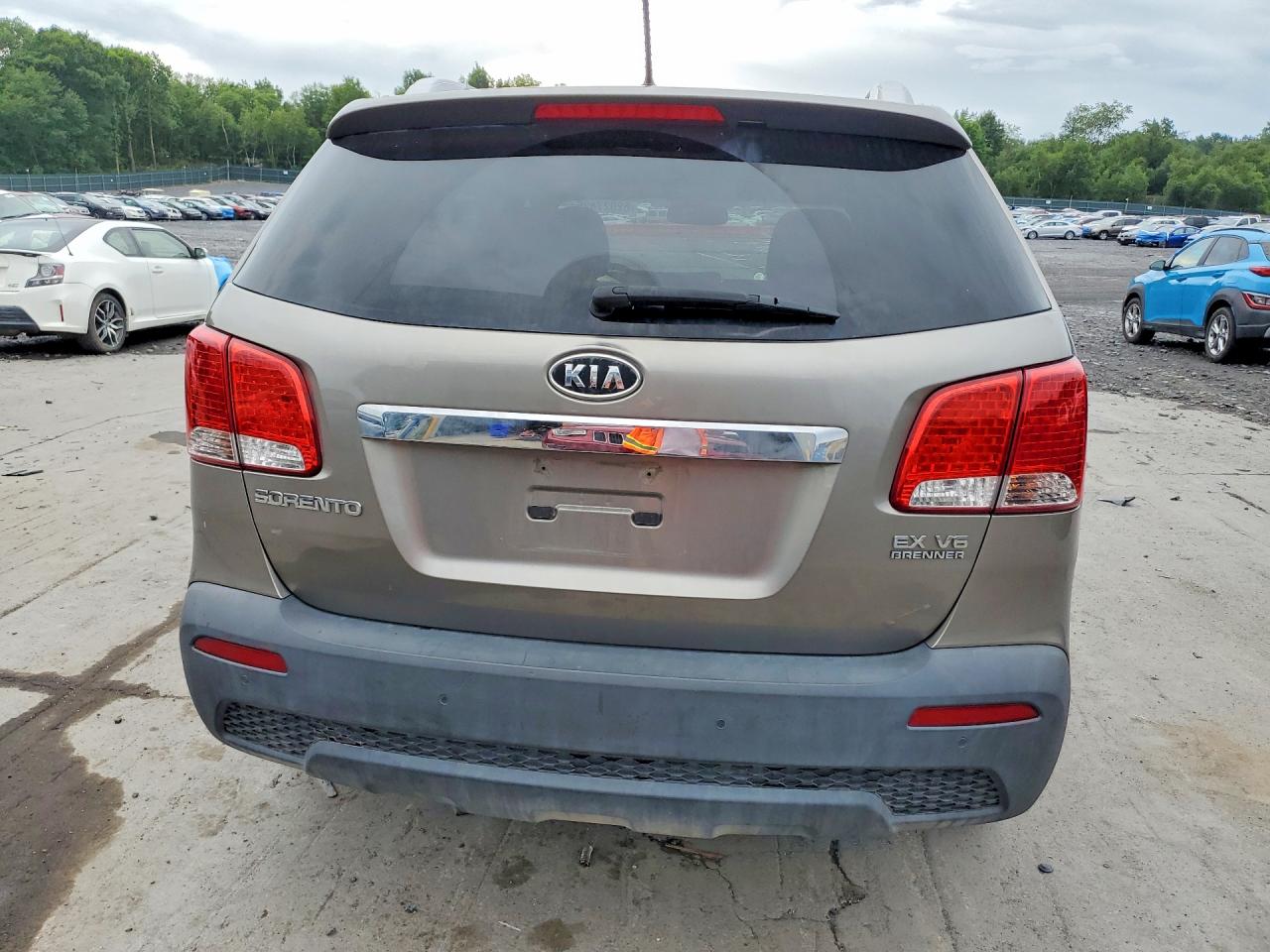 2011 Kia Sorento Ex Желто-коричневый vin: 5XYKU4A20BG043125