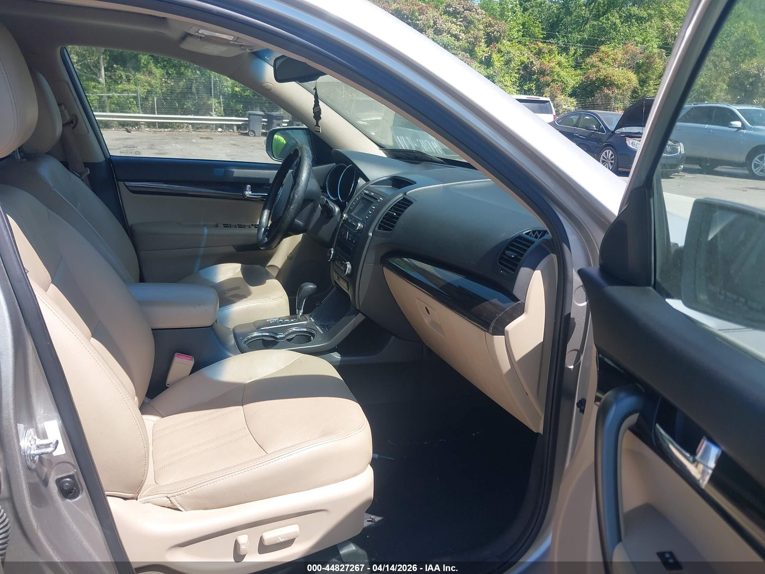 2013 Kia Sorento Ex V6 Champagne vin: 5XYKU4A20DG384432