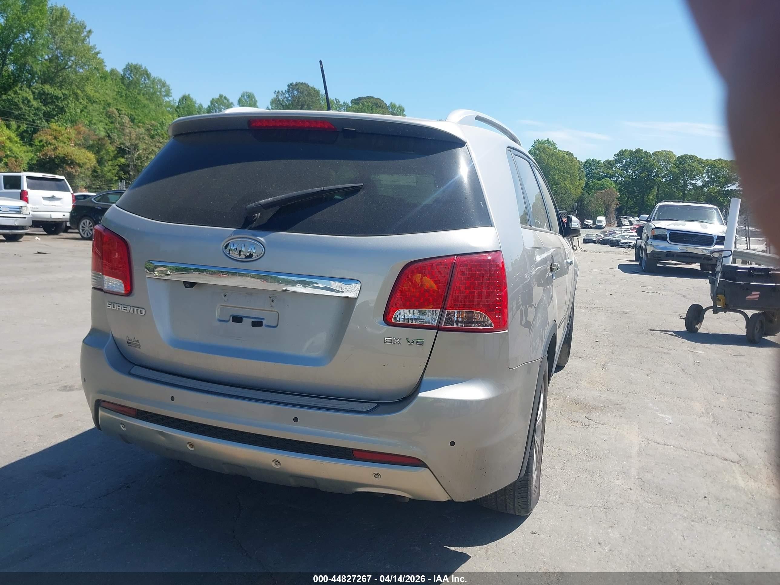 2013 Kia Sorento Ex V6 Champagne vin: 5XYKU4A20DG384432