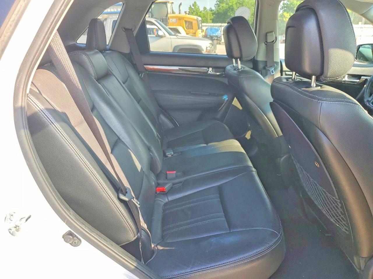 2013 Kia Sorento Ex White vin: 5XYKU4A21DG320397