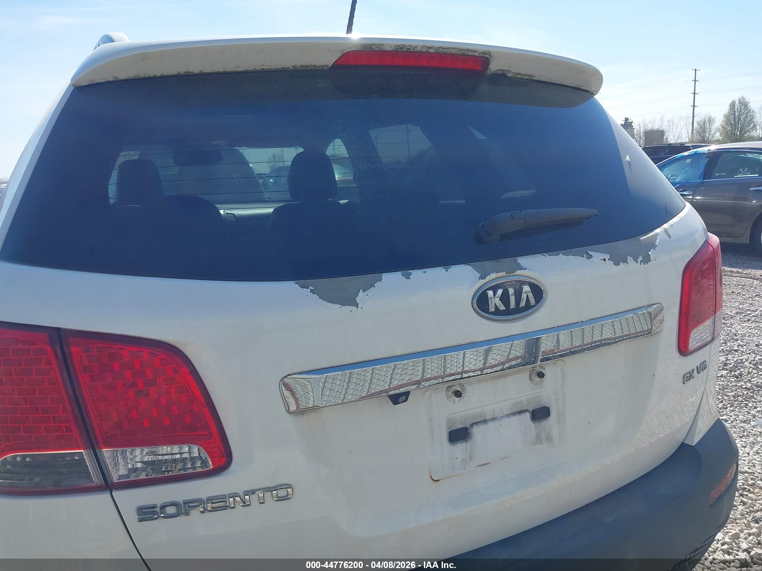 2011 Kia Sorento Ex V6 White vin: 5XYKU4A24BG047100