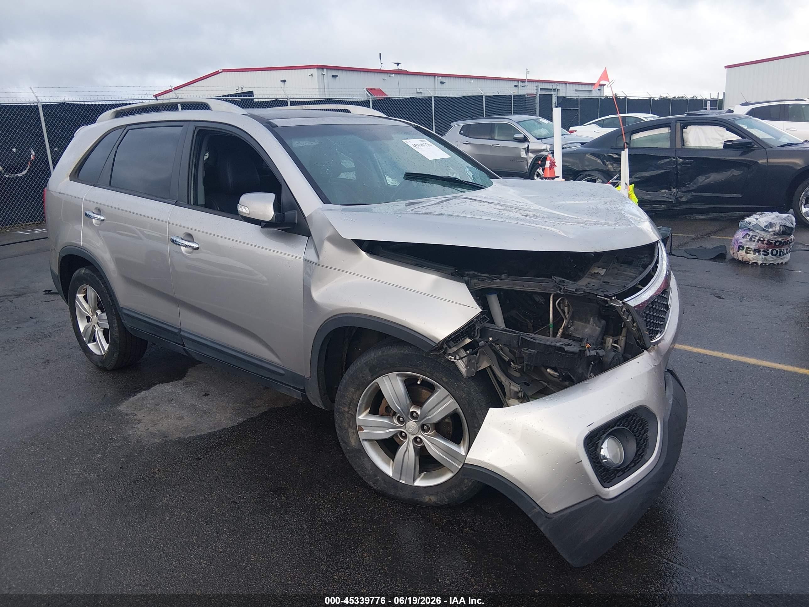 2013 Kia Sorento Ex V6 Серый vin: 5XYKU4A24DG380139