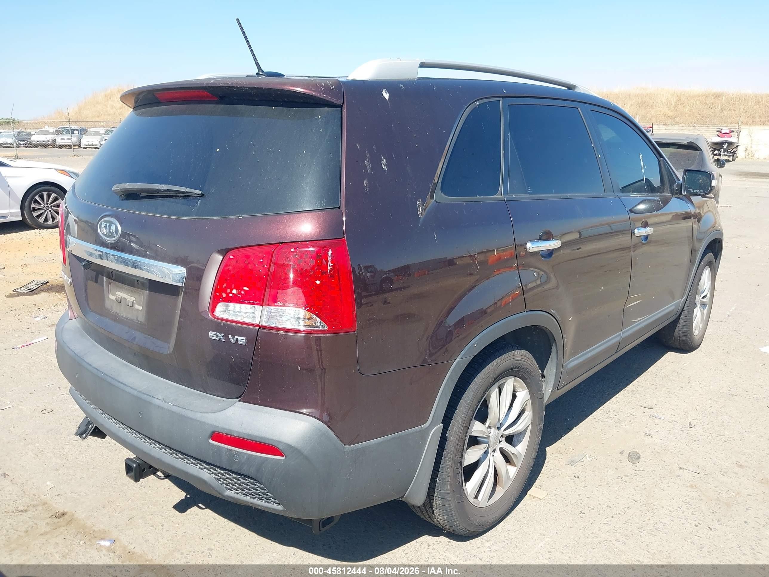 2011 Kia Sorento Ex V6 Maroon vin: 5XYKU4A26BG112898