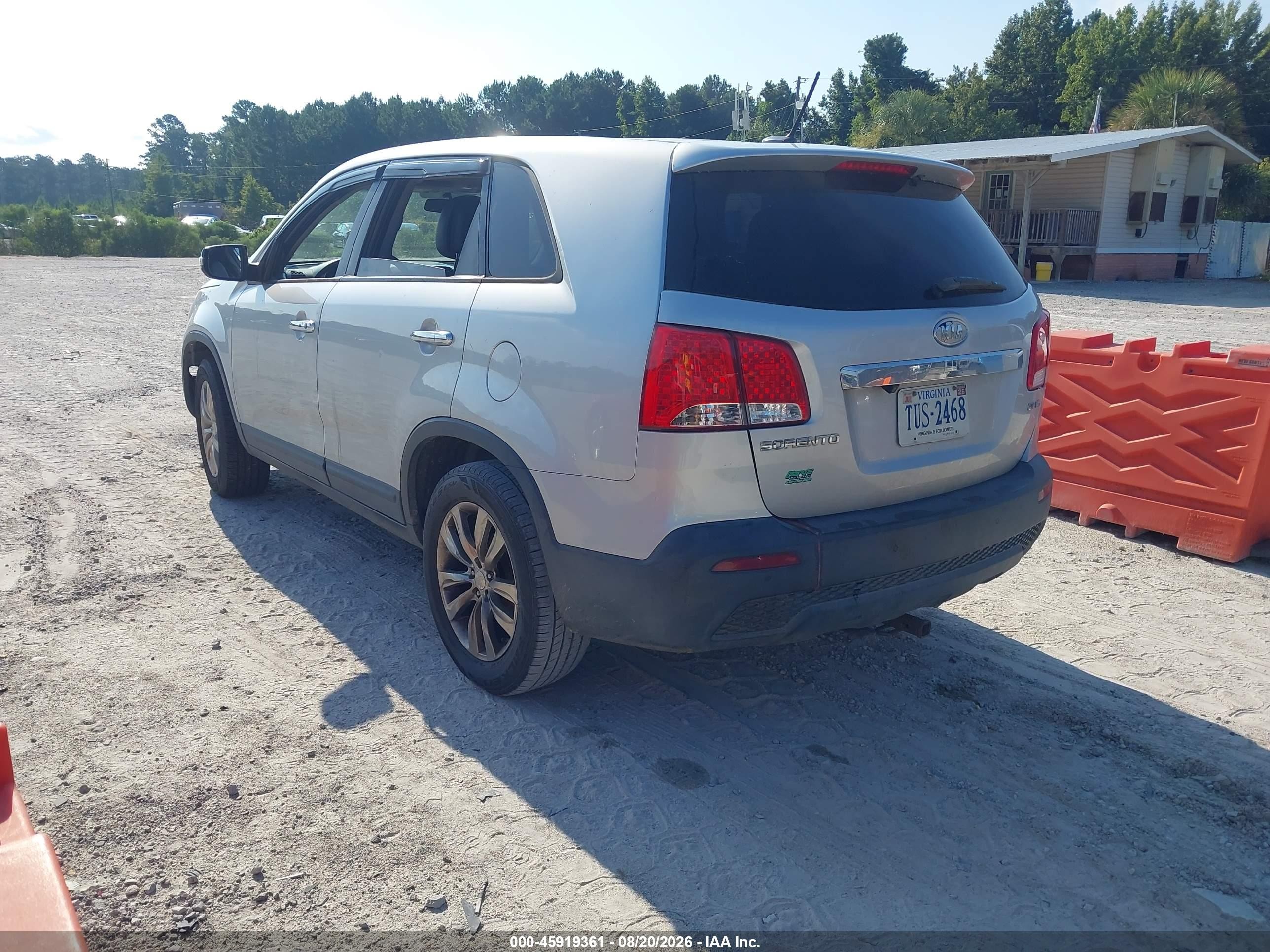 2011 Kia Sorento Ex V6 Серебряный vin: 5XYKU4A27BG013040