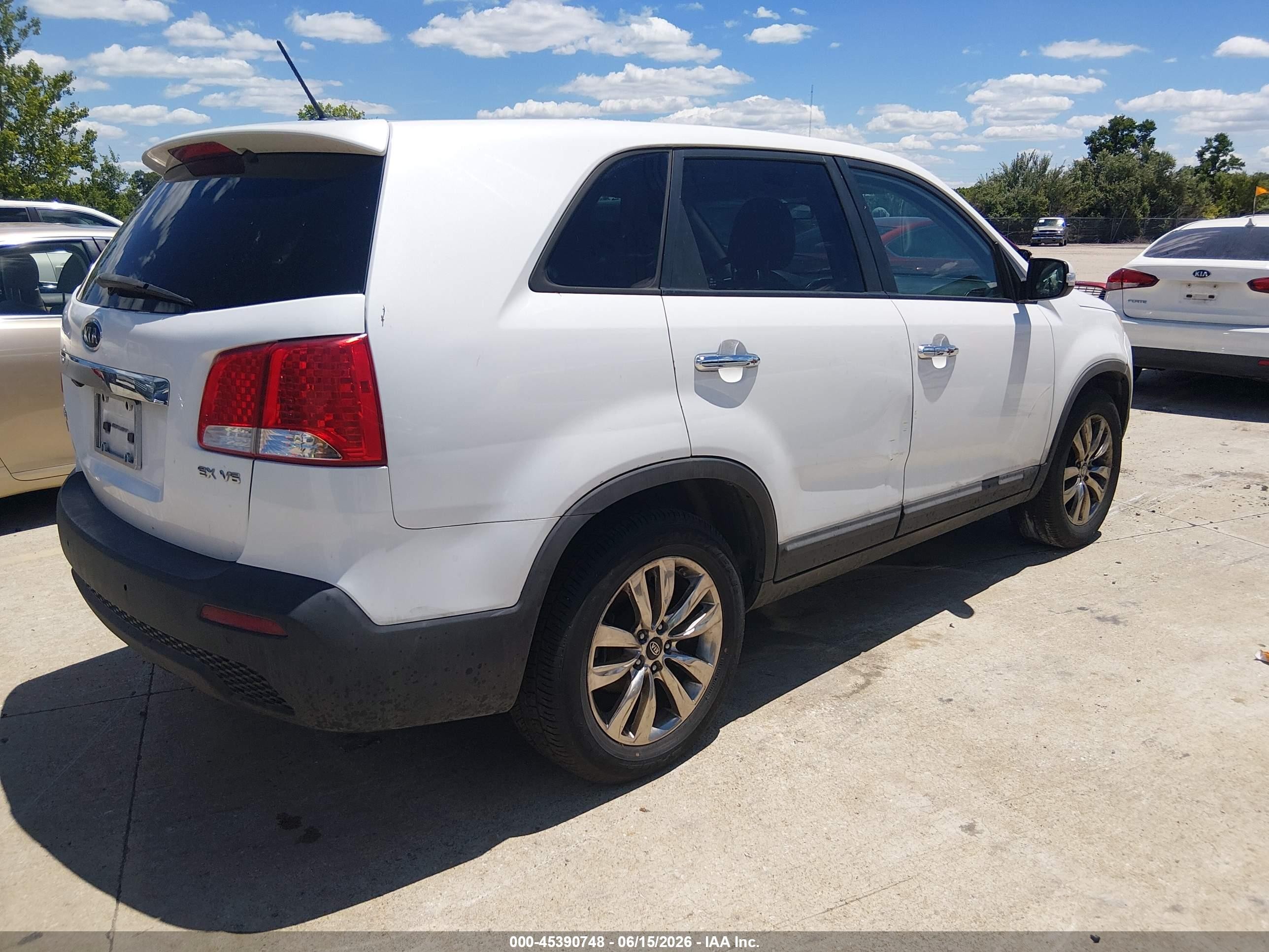 2011 Kia Sorento Ex V6 Белый vin: 5XYKU4A29BG027845