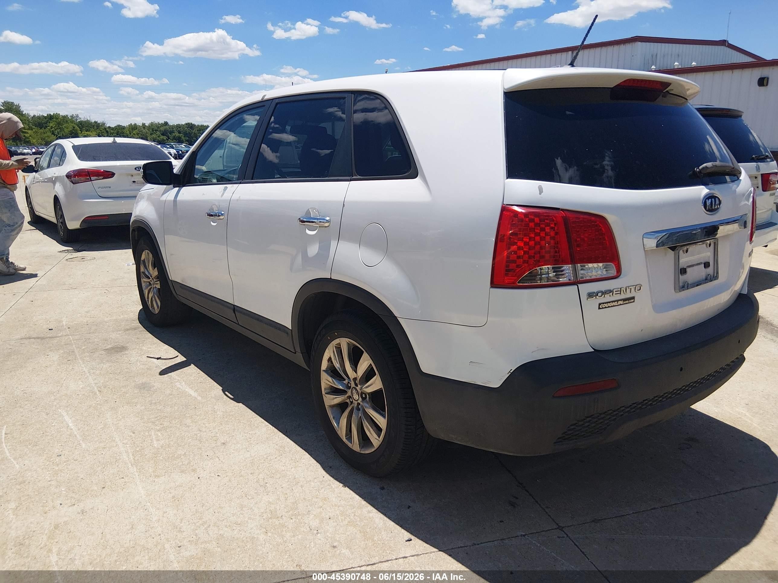 2011 Kia Sorento Ex V6 Белый vin: 5XYKU4A29BG027845