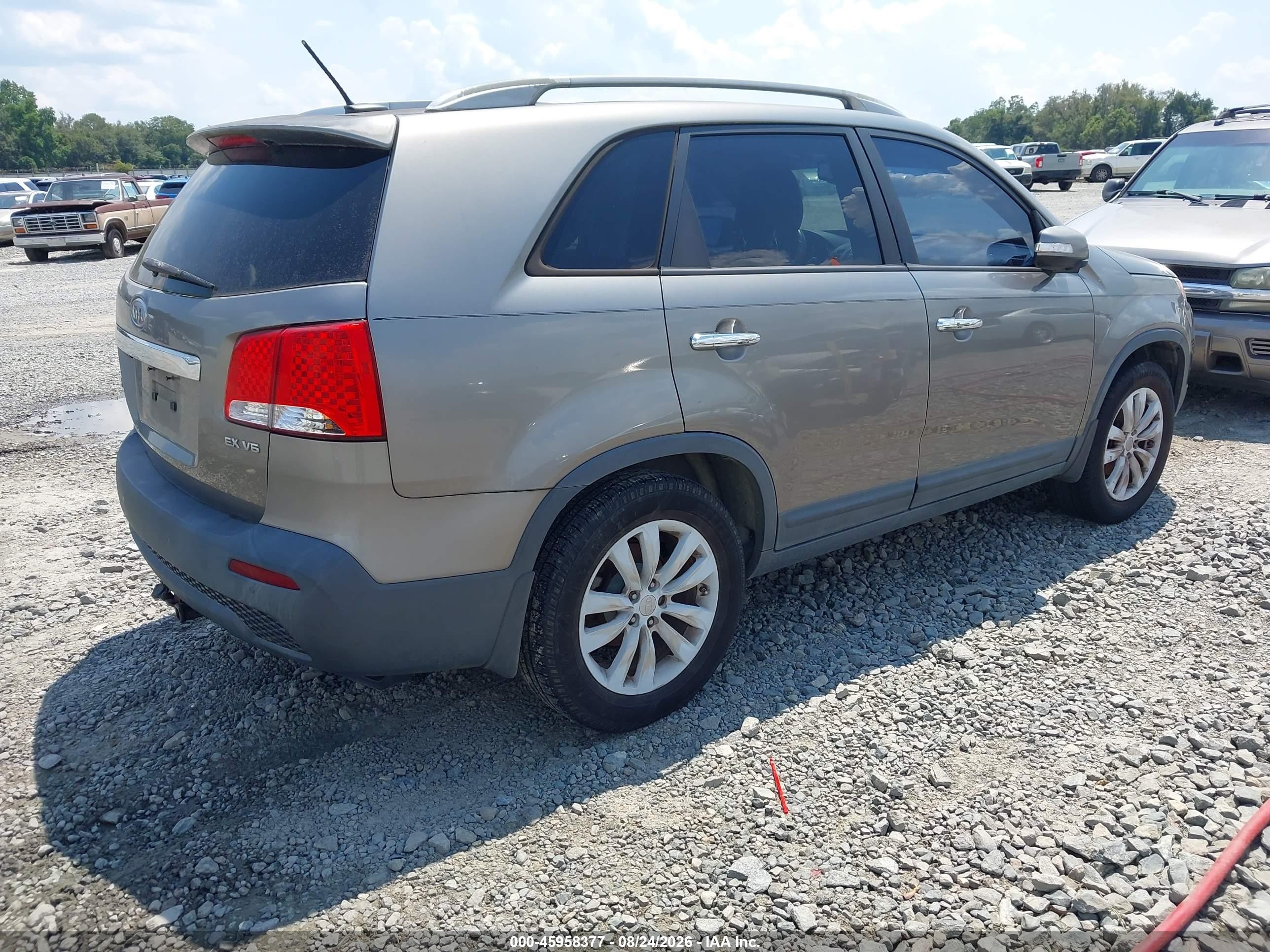 2011 Kia Sorento Ex V6 Серый vin: 5XYKU4A29BG081775