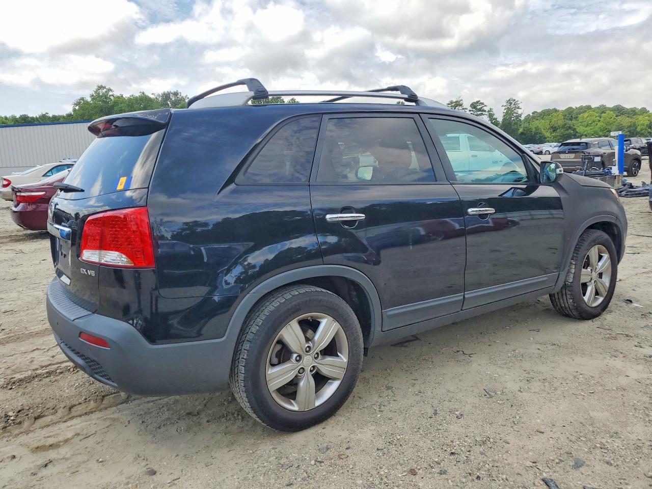2013 Kia Sorento Ex Black vin: 5XYKU4A2XDG339773
