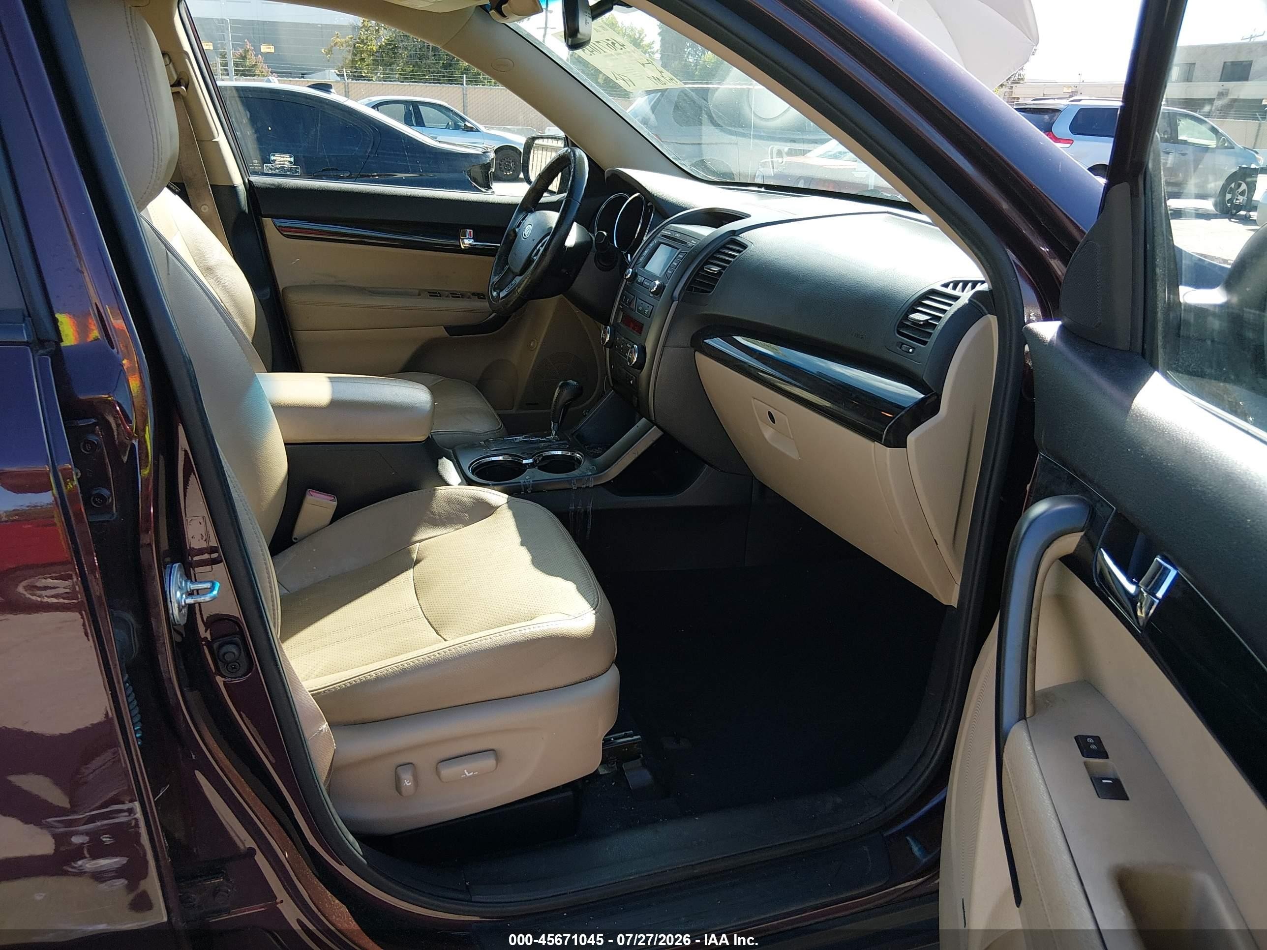 2013 Kia Sorento Ex V6 Beige vin: 5XYKU4A2XDG342995