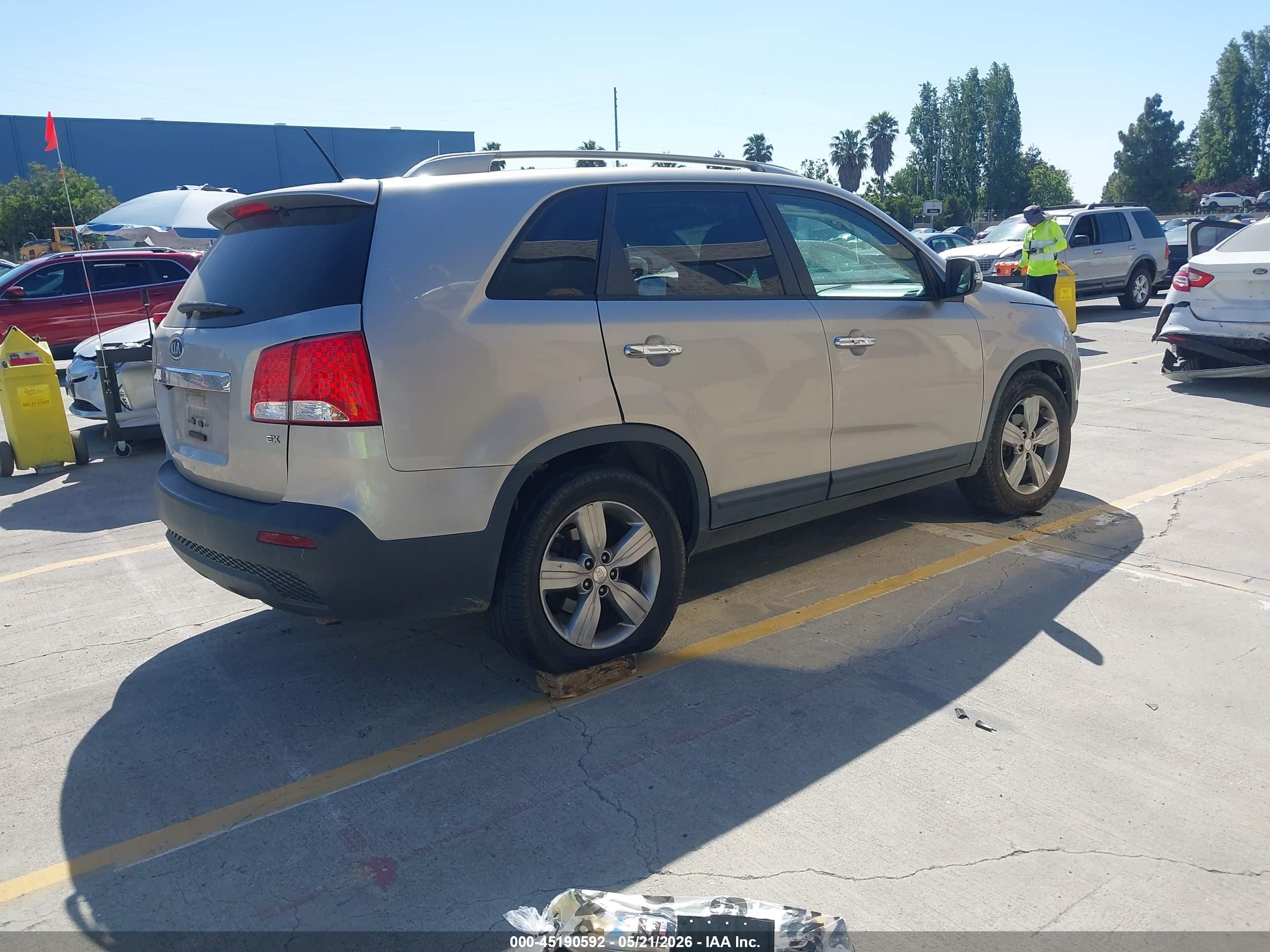 2013 Kia Sorento Ex Silver vin: 5XYKU4A61DG341902