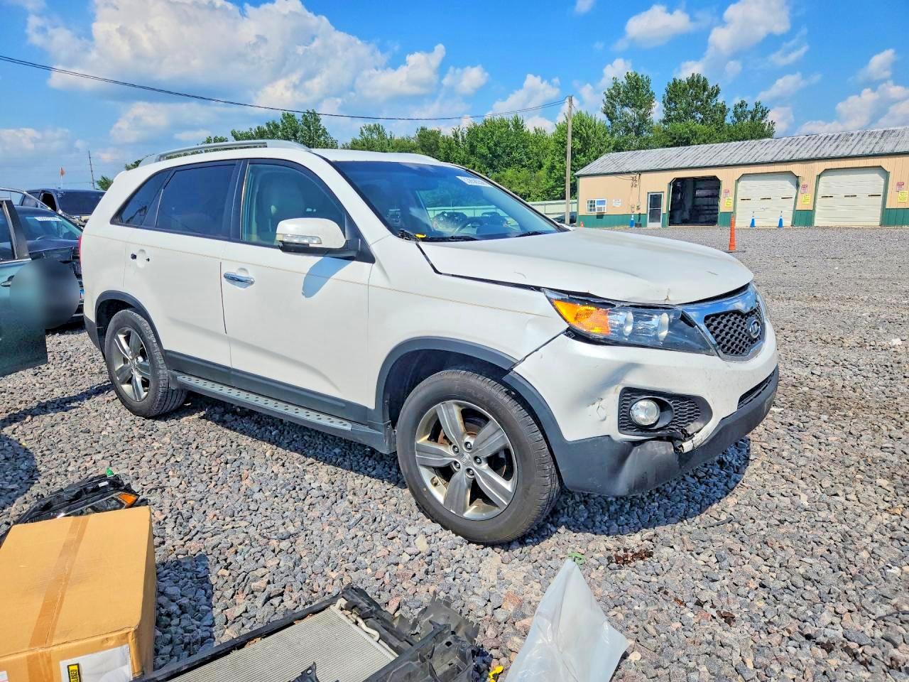 2012 Kia Sorento Ex White vin: 5XYKU4A63CG290739
