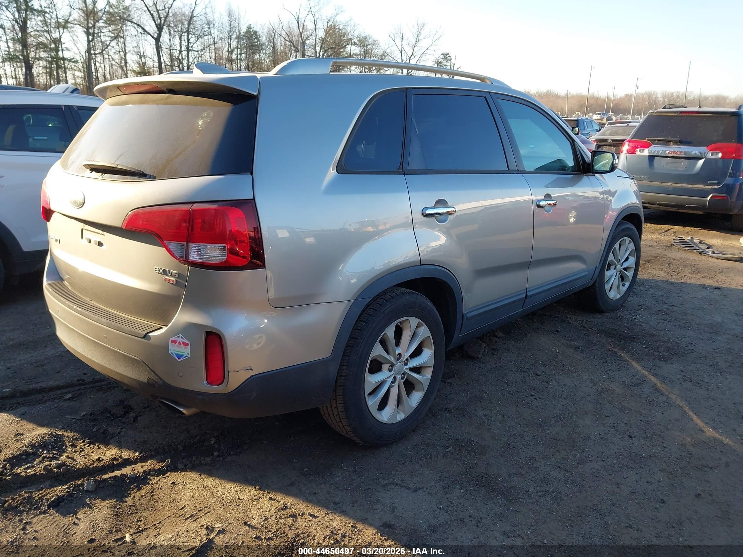 2015 Kia Sorento Ex V6 Gold vin: 5XYKU4A75FG550832