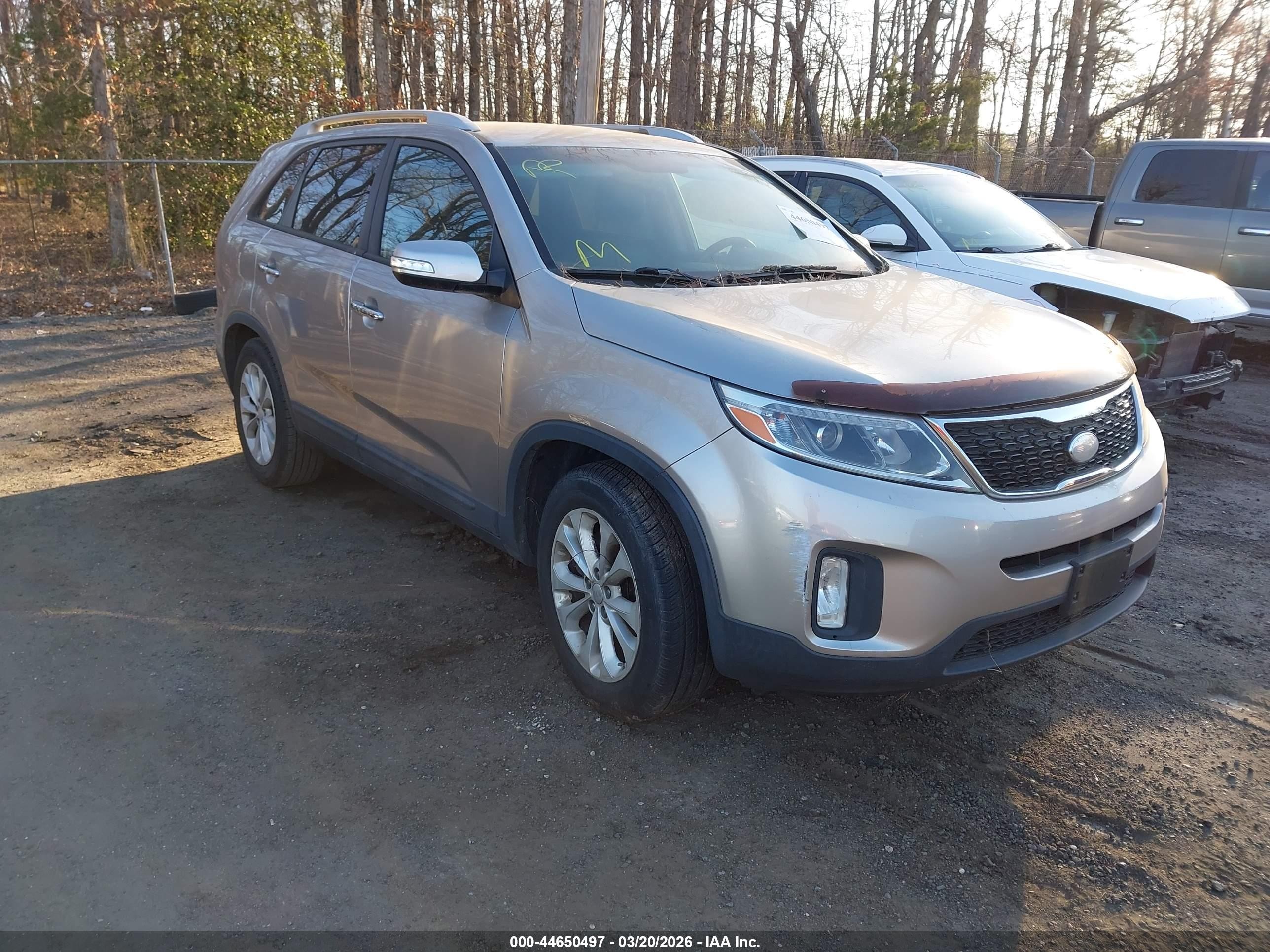 2015 Kia Sorento Ex V6 Gold vin: 5XYKU4A75FG550832
