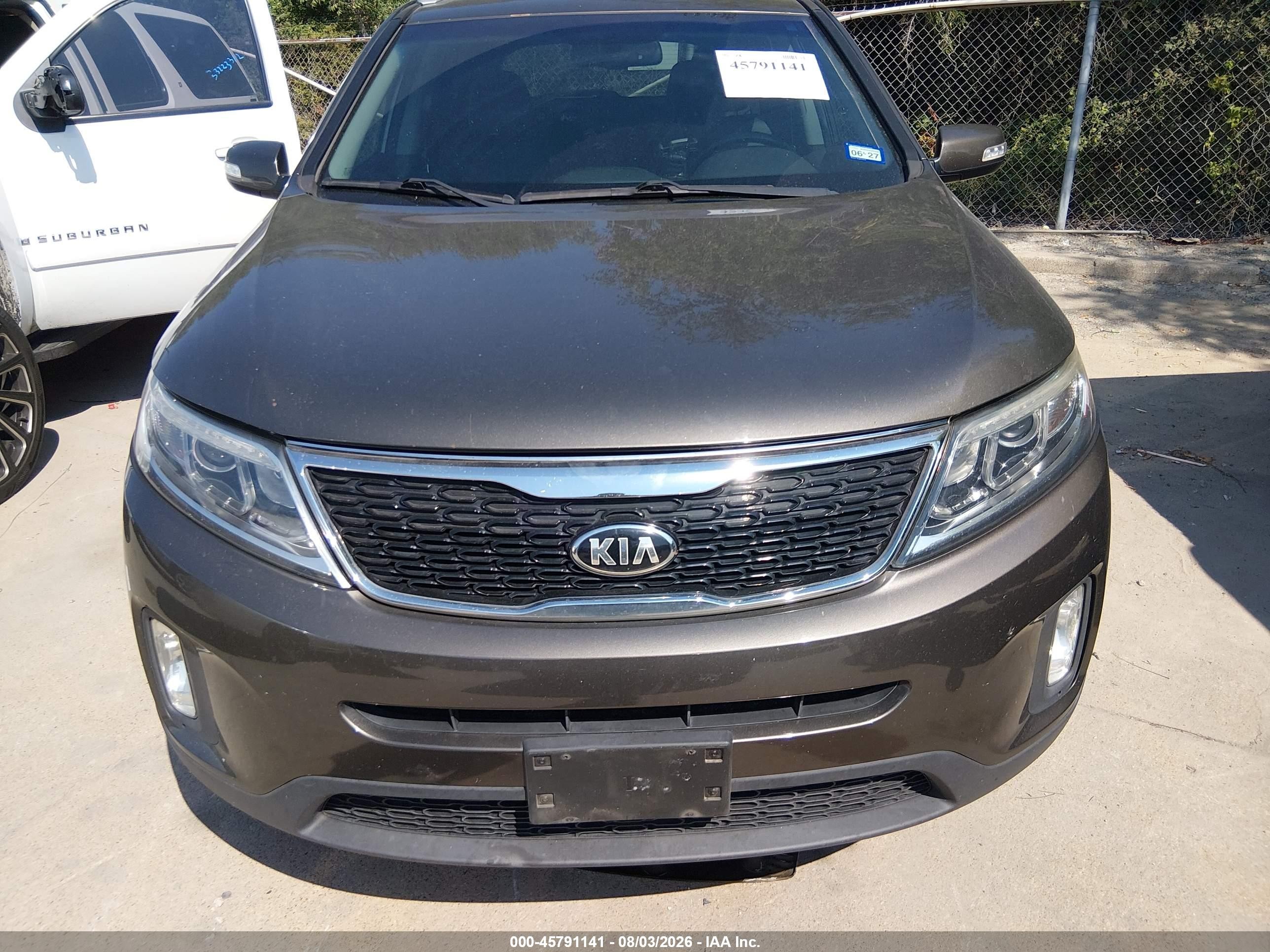 2015 Kia Sorento Ex V6 Серебряный vin: 5XYKU4A75FG631684