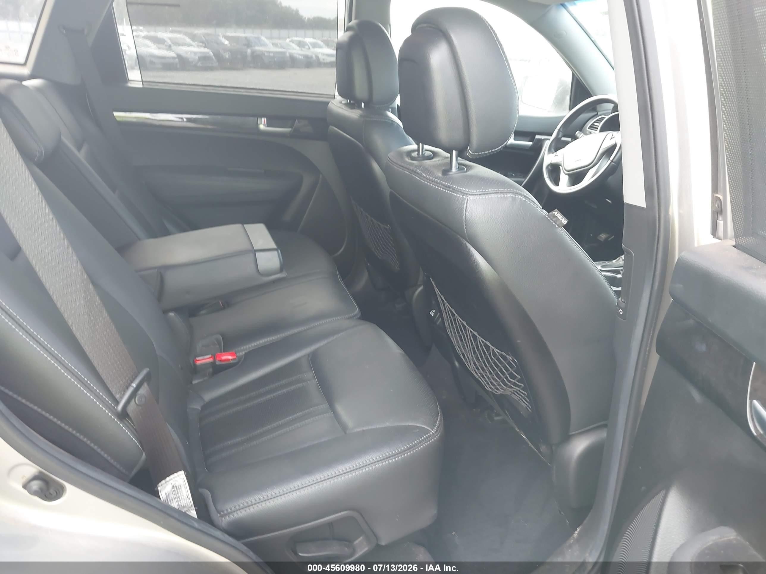 2014 Kia Sorento Ex V6 Silver vin: 5XYKU4A77EG498926