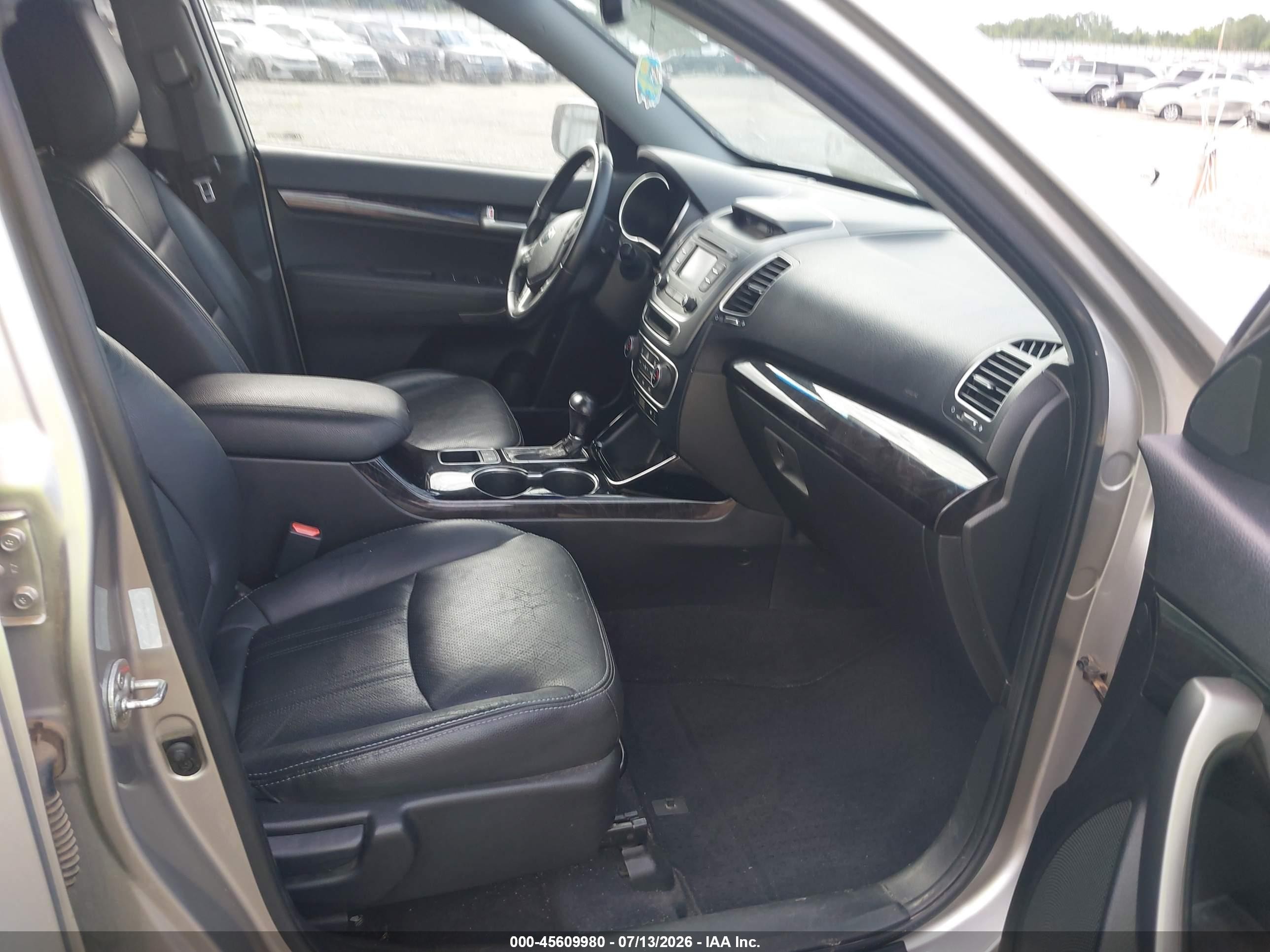 2014 Kia Sorento Ex V6 Silver vin: 5XYKU4A77EG498926