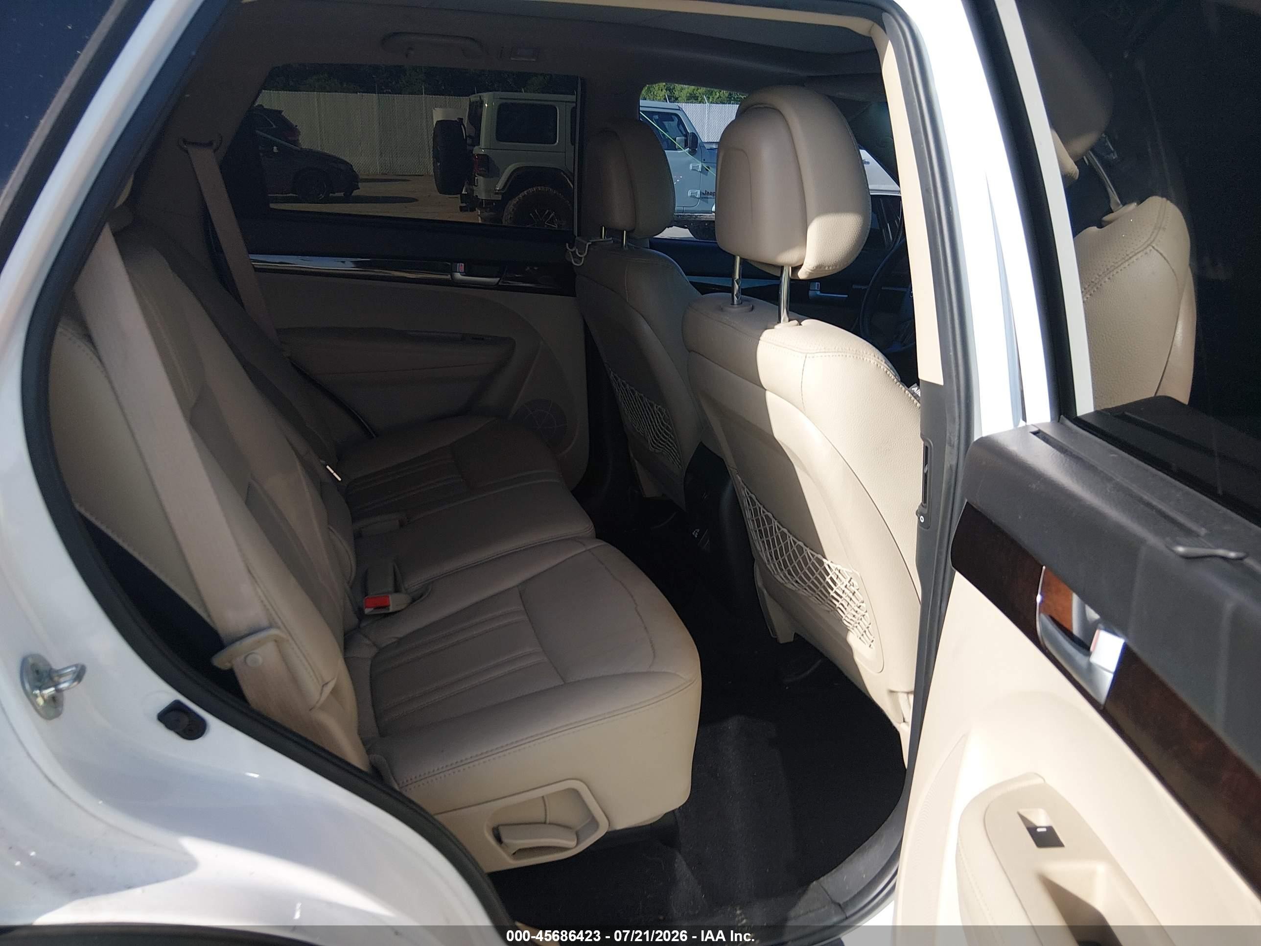 2015 Kia Sorento Ex V6 White vin: 5XYKU4A77FG597926