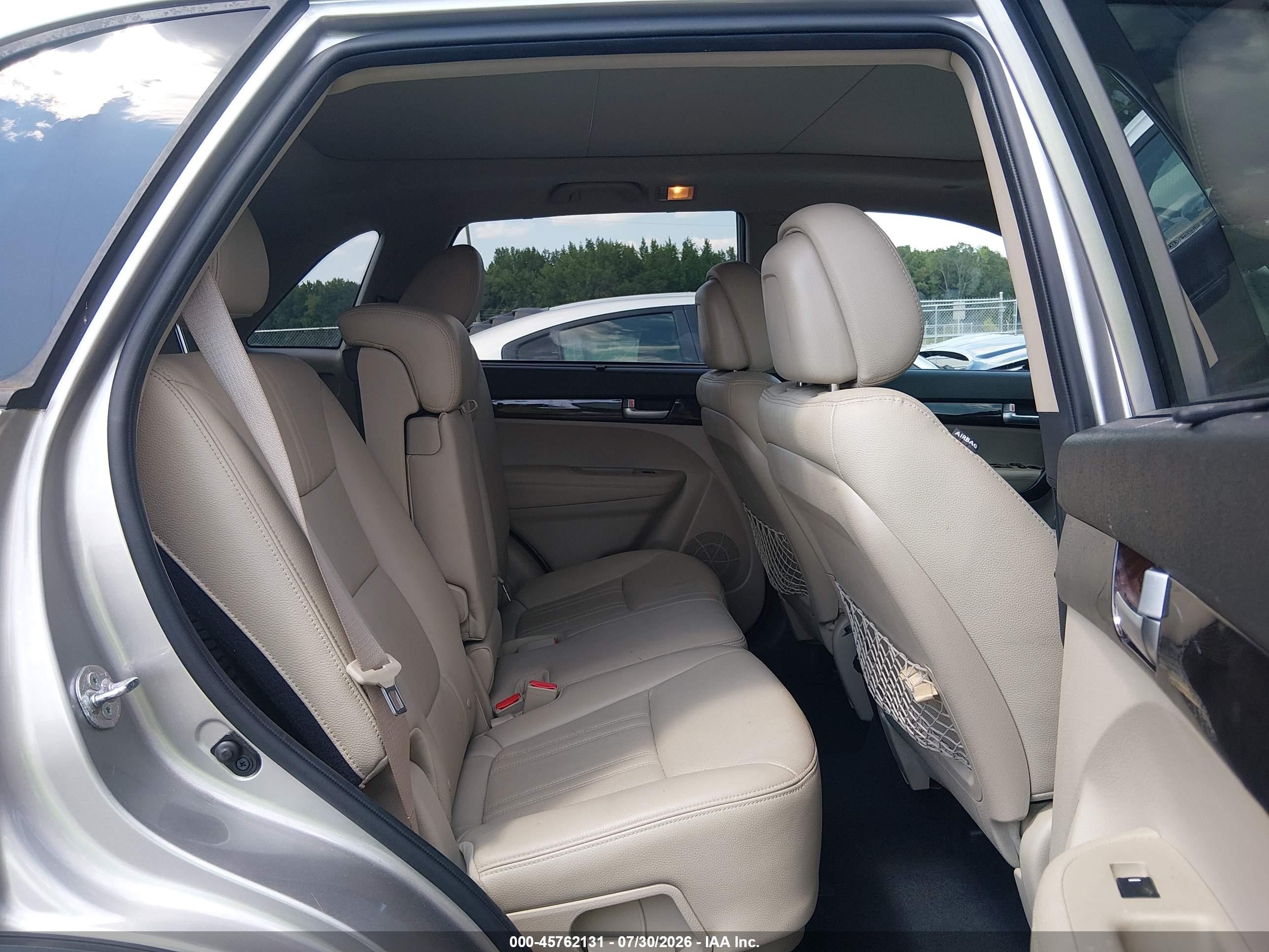 2014 Kia Sorento Ex V6 Silver vin: 5XYKU4A7XEG453379