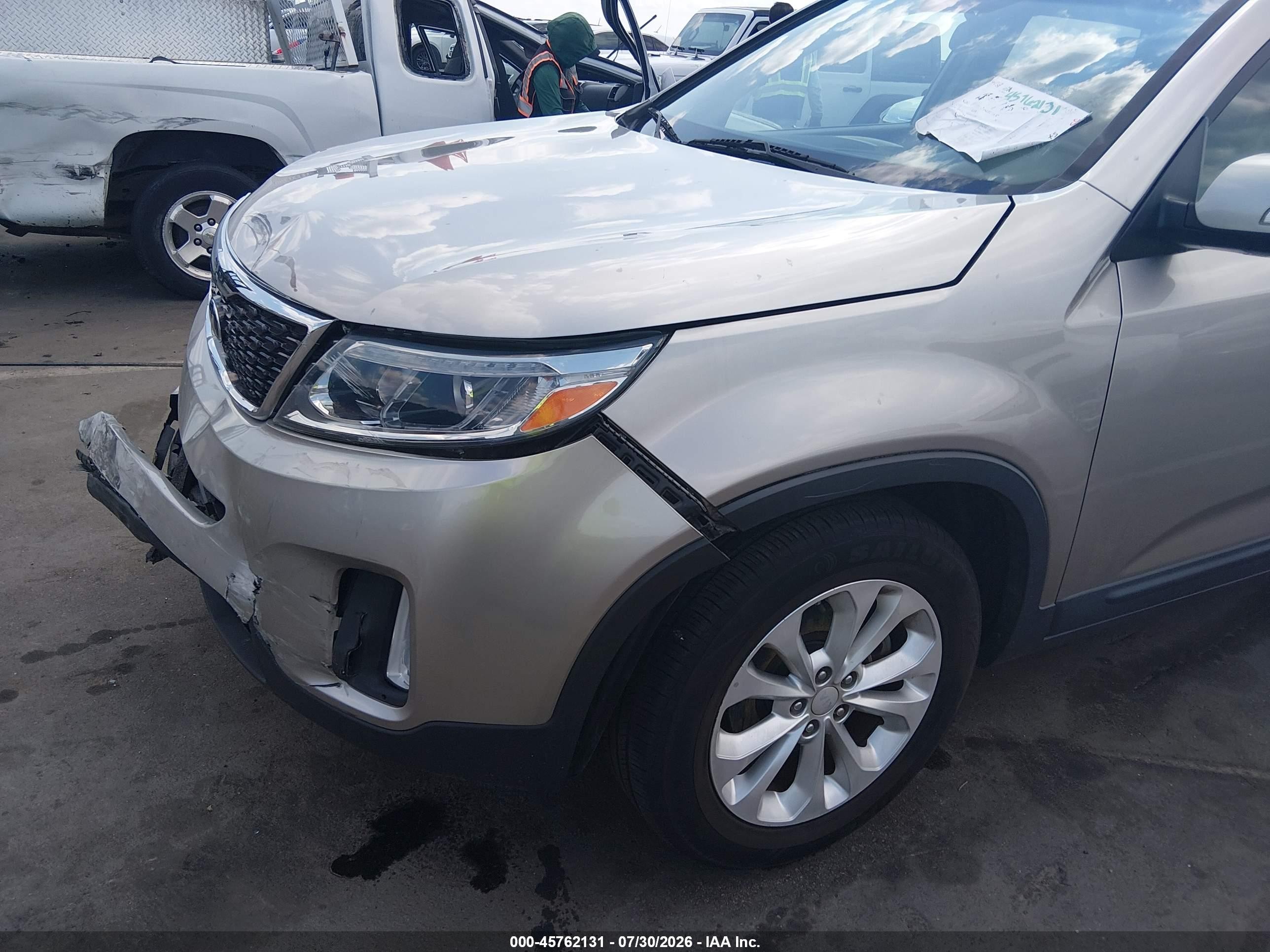 2014 Kia Sorento Ex V6 Silver vin: 5XYKU4A7XEG453379