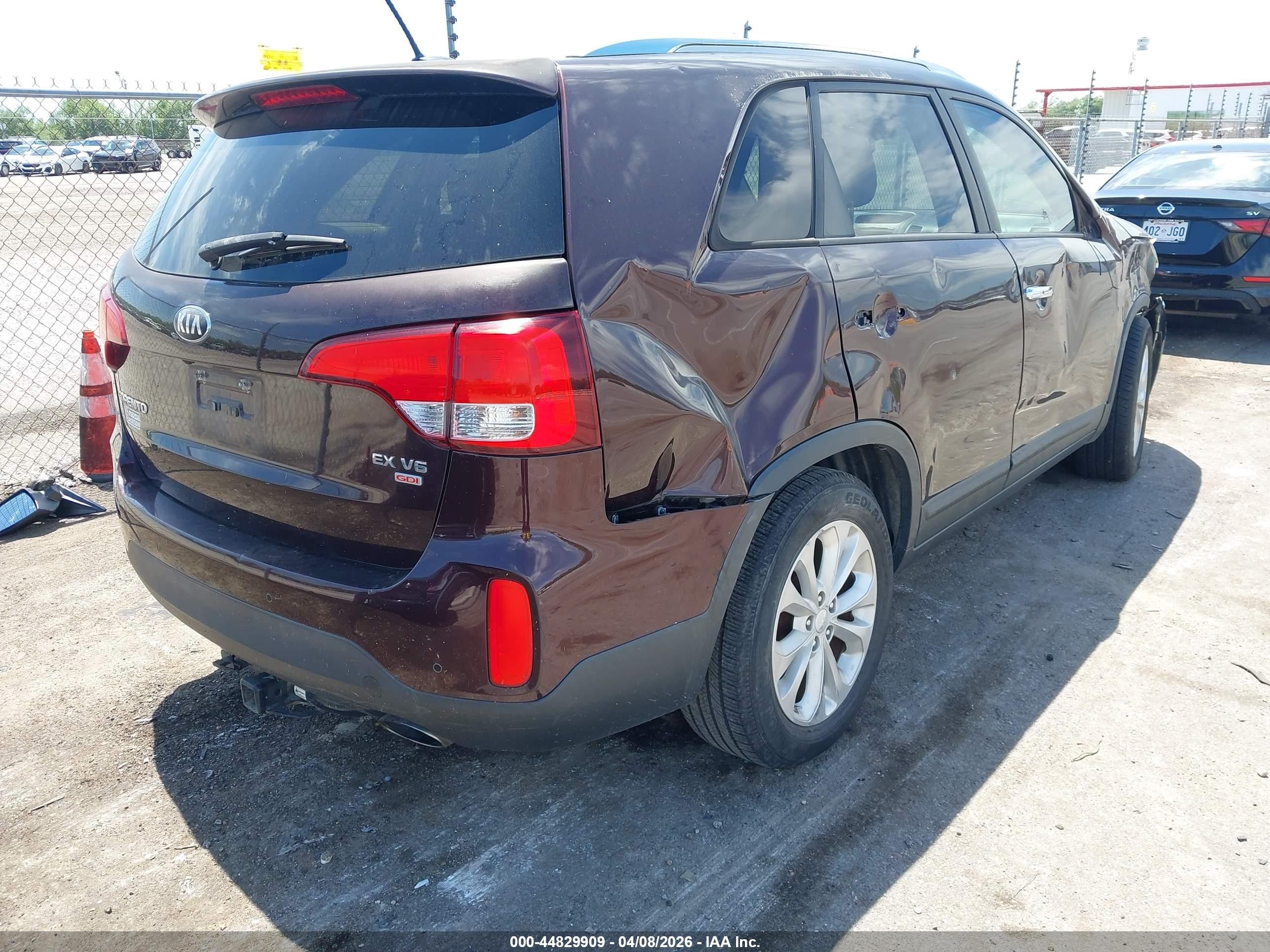 2014 Kia Sorento Ex V6 Burgundy vin: 5XYKU4A7XEG516478