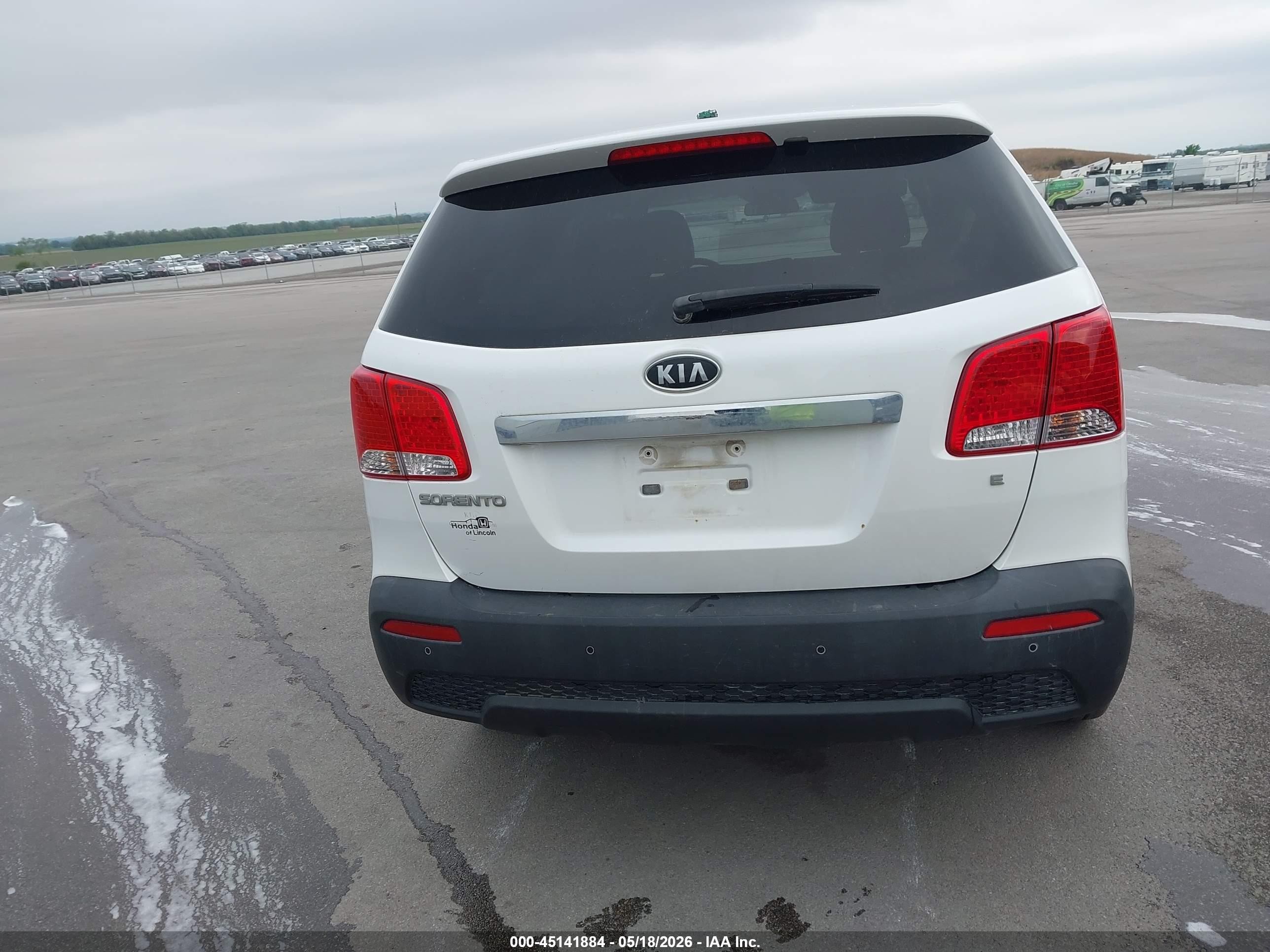 2011 Kia Sorento Ex White vin: 5XYKUCA11BG003847