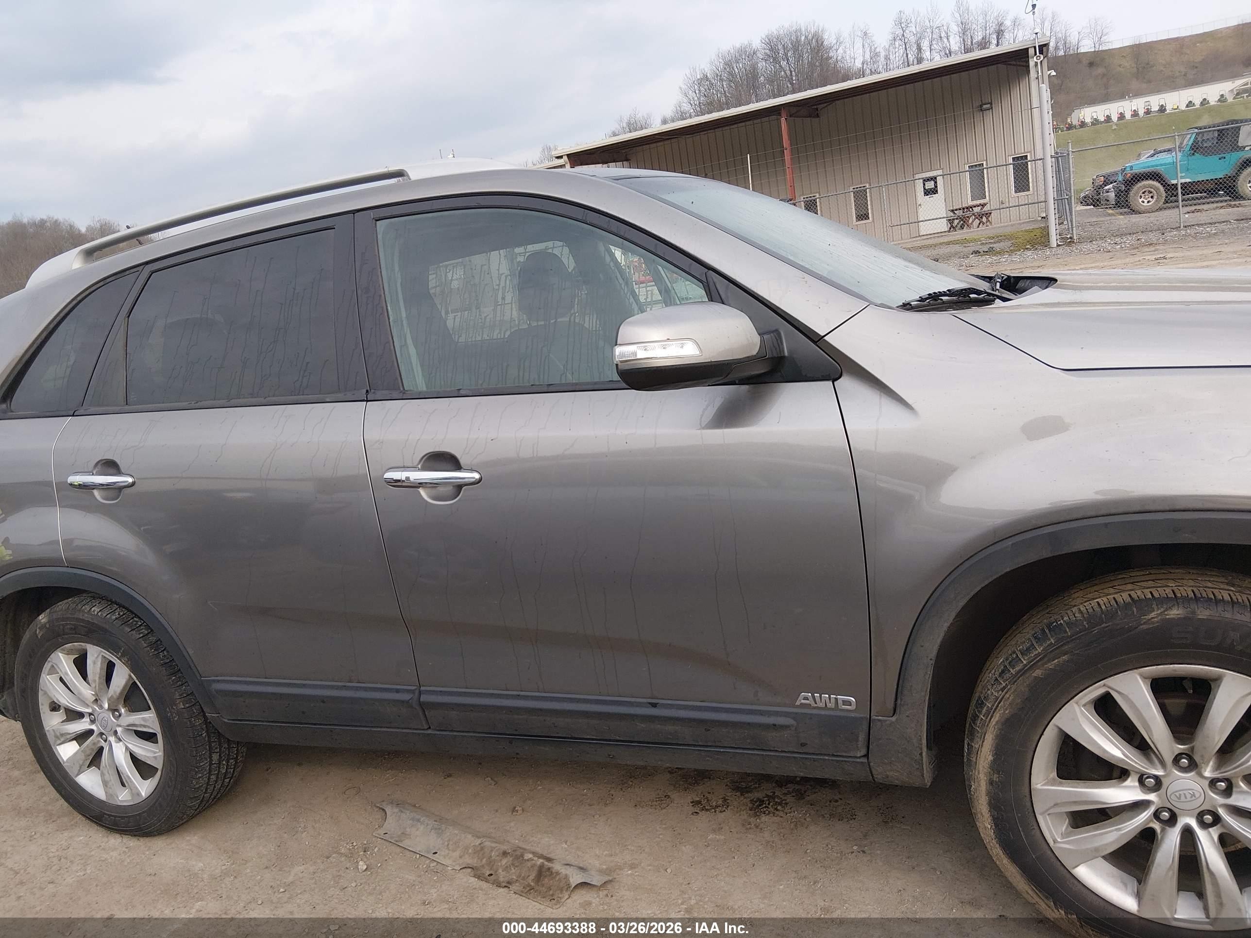 2011 Kia Sorento Ex Серый vin: 5XYKUCA14BG076887