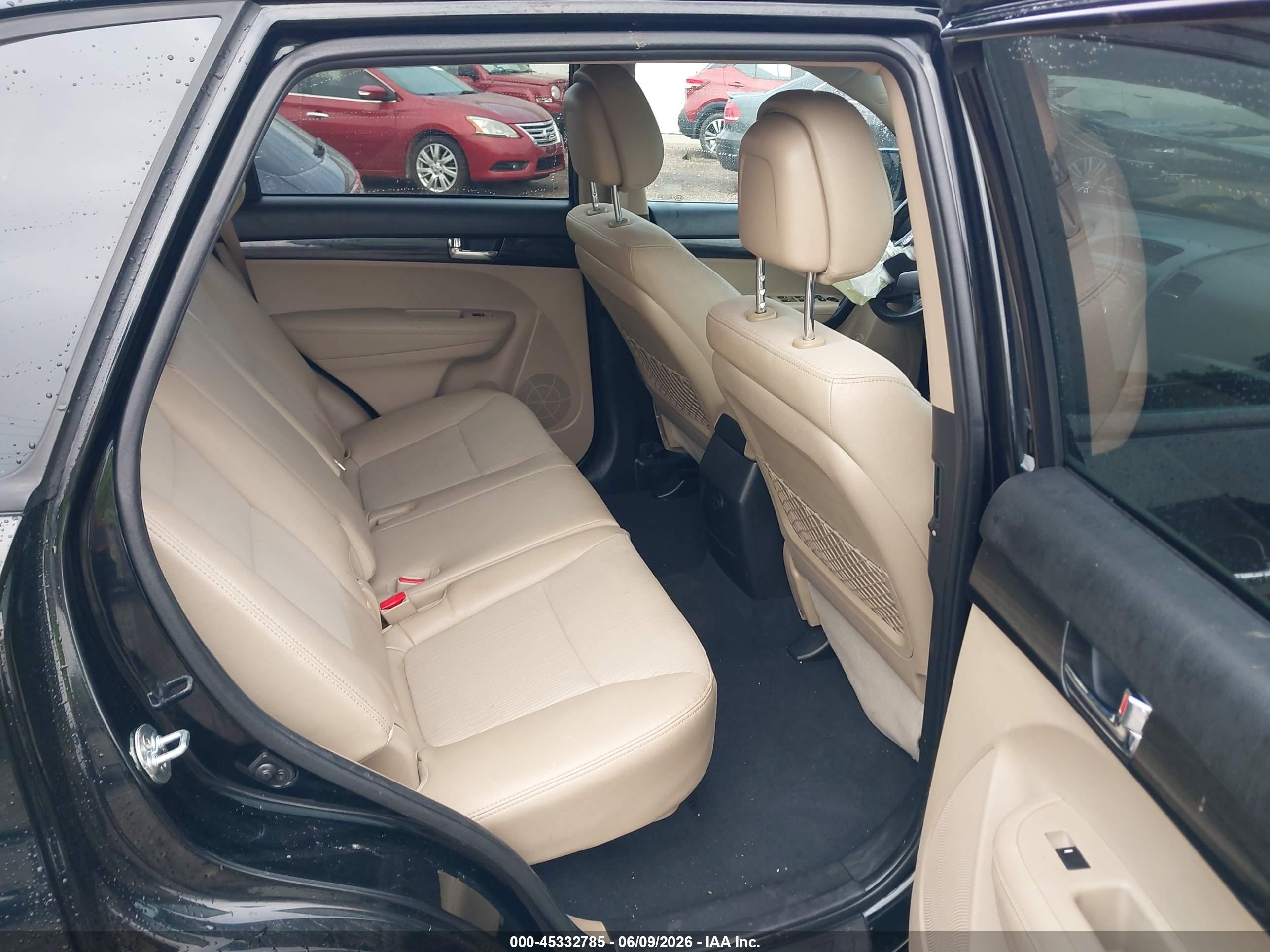 2012 Kia Sorento Ex Black vin: 5XYKUCA65CG245134
