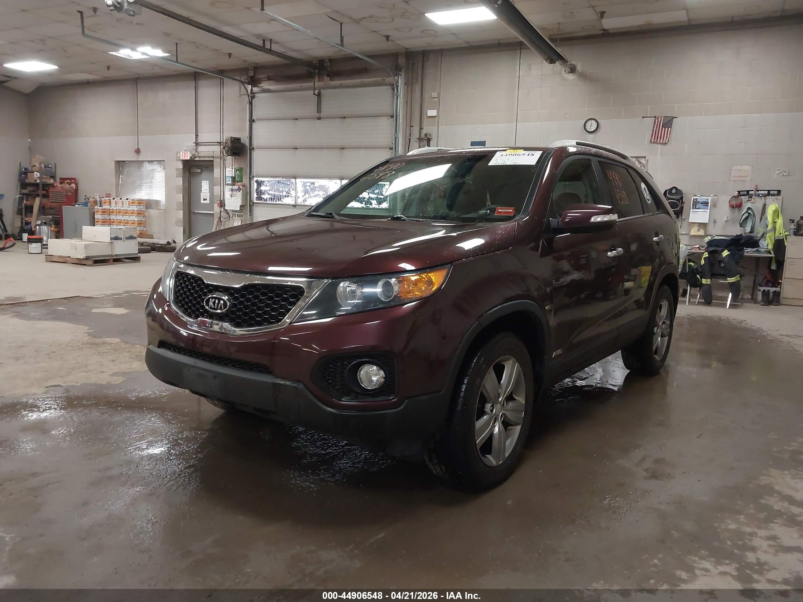 2012 Kia Sorento Ex Maroon vin: 5XYKUCA65CG293099
