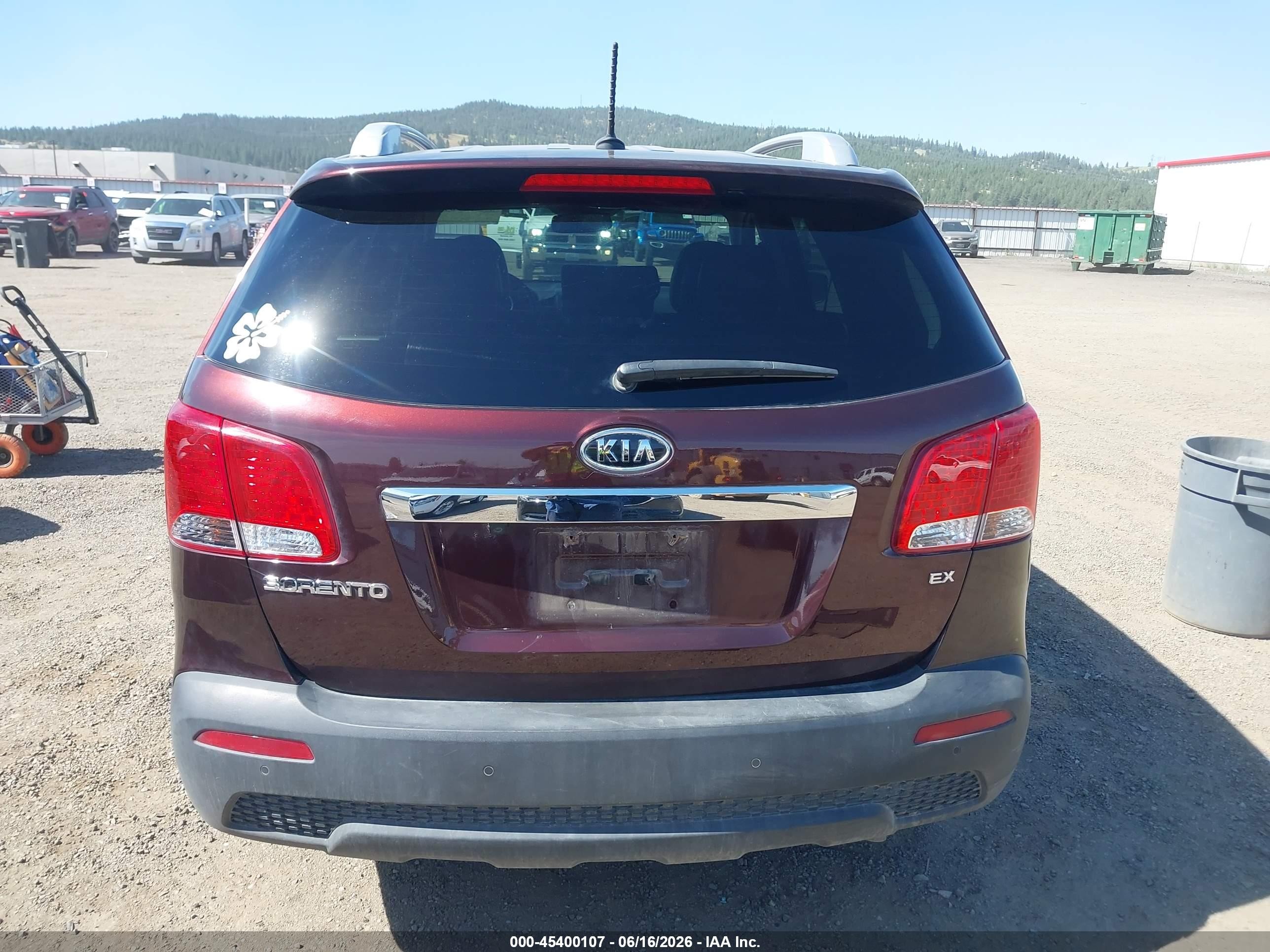 2013 Kia Sorento Ex Burgundy vin: 5XYKUCA67DG365681