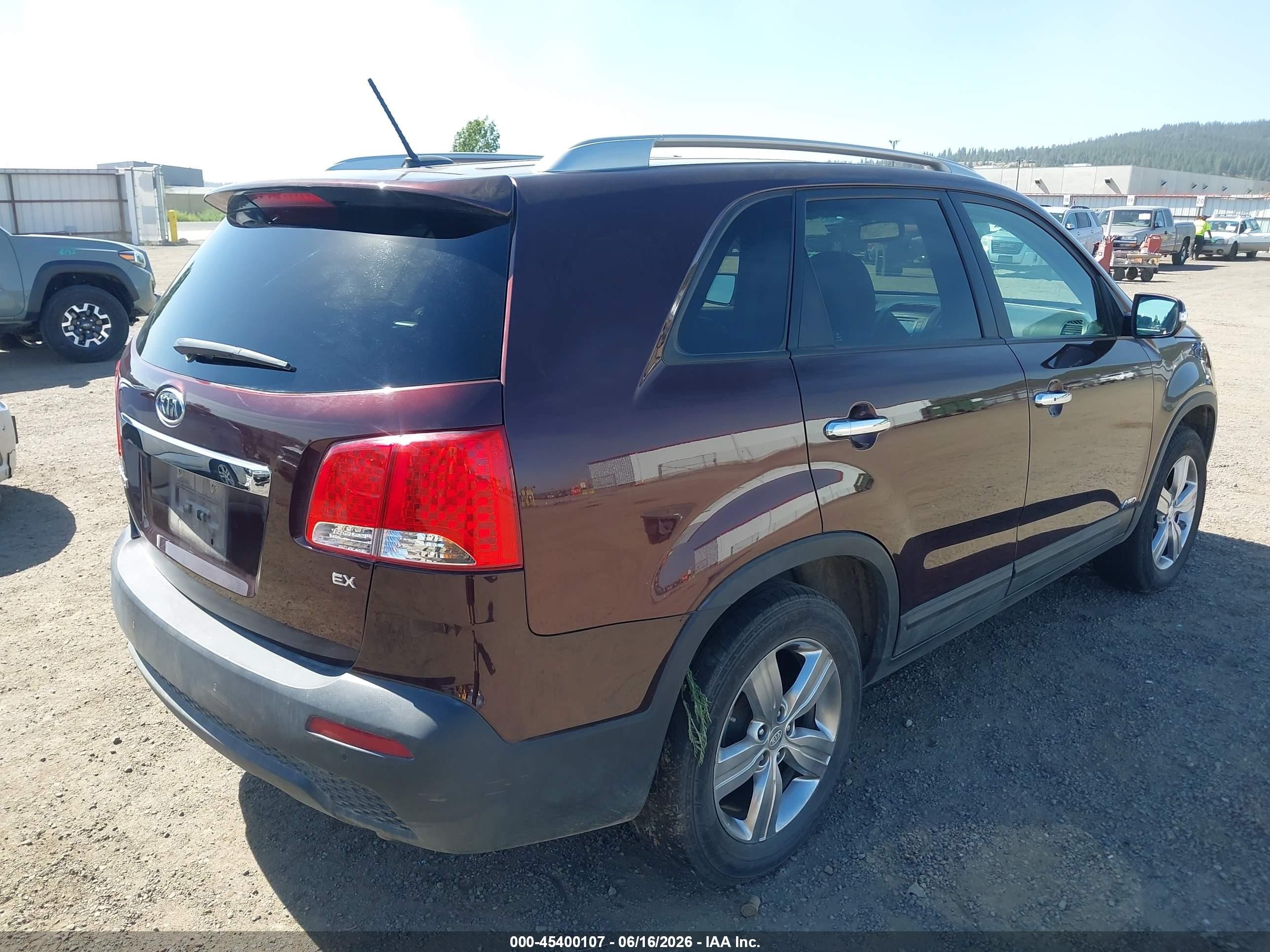 2013 Kia Sorento Ex Burgundy vin: 5XYKUCA67DG365681