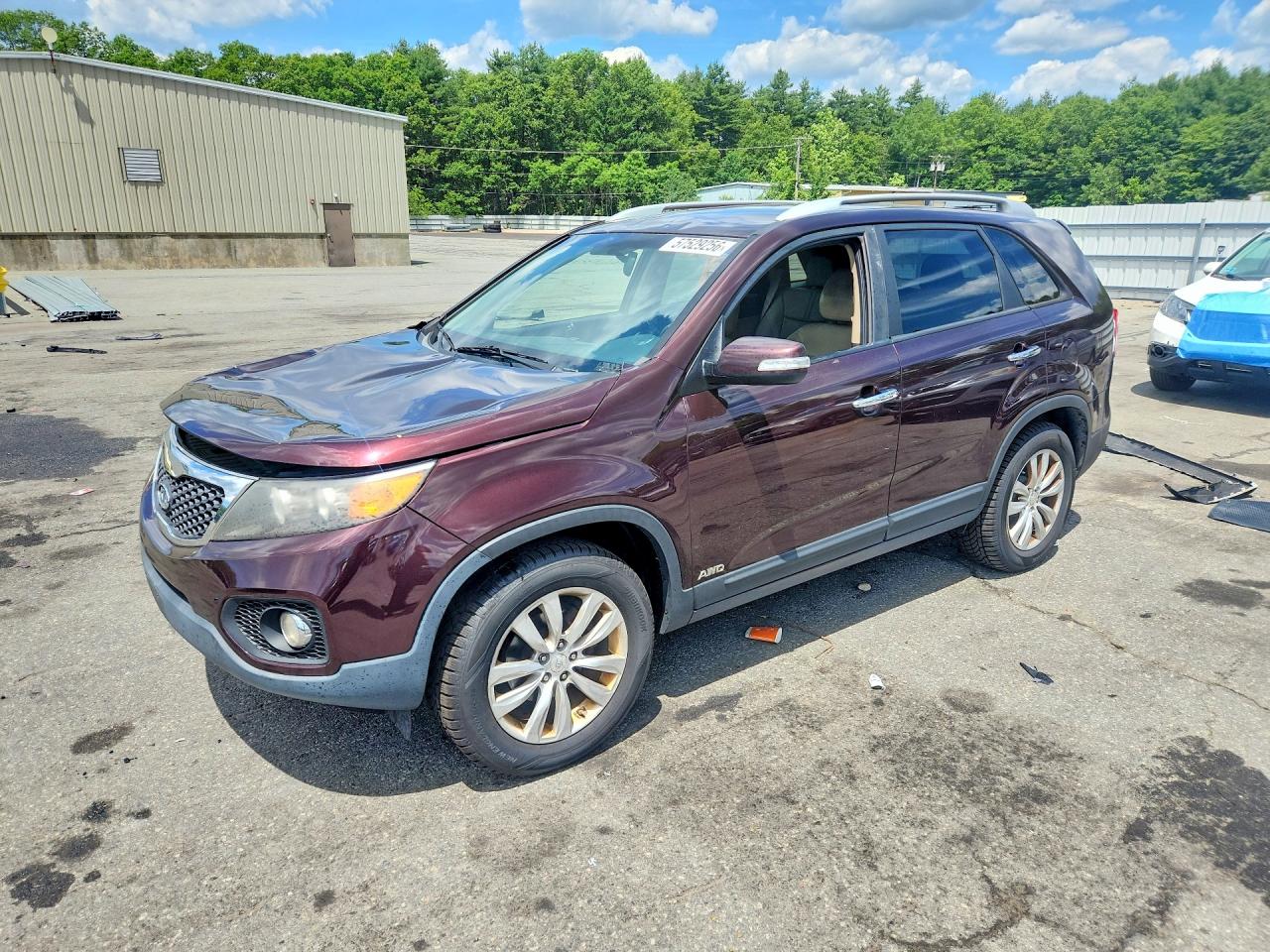 2011 Kia Sorento Ex Maroon vin: 5XYKUDA10BG038465