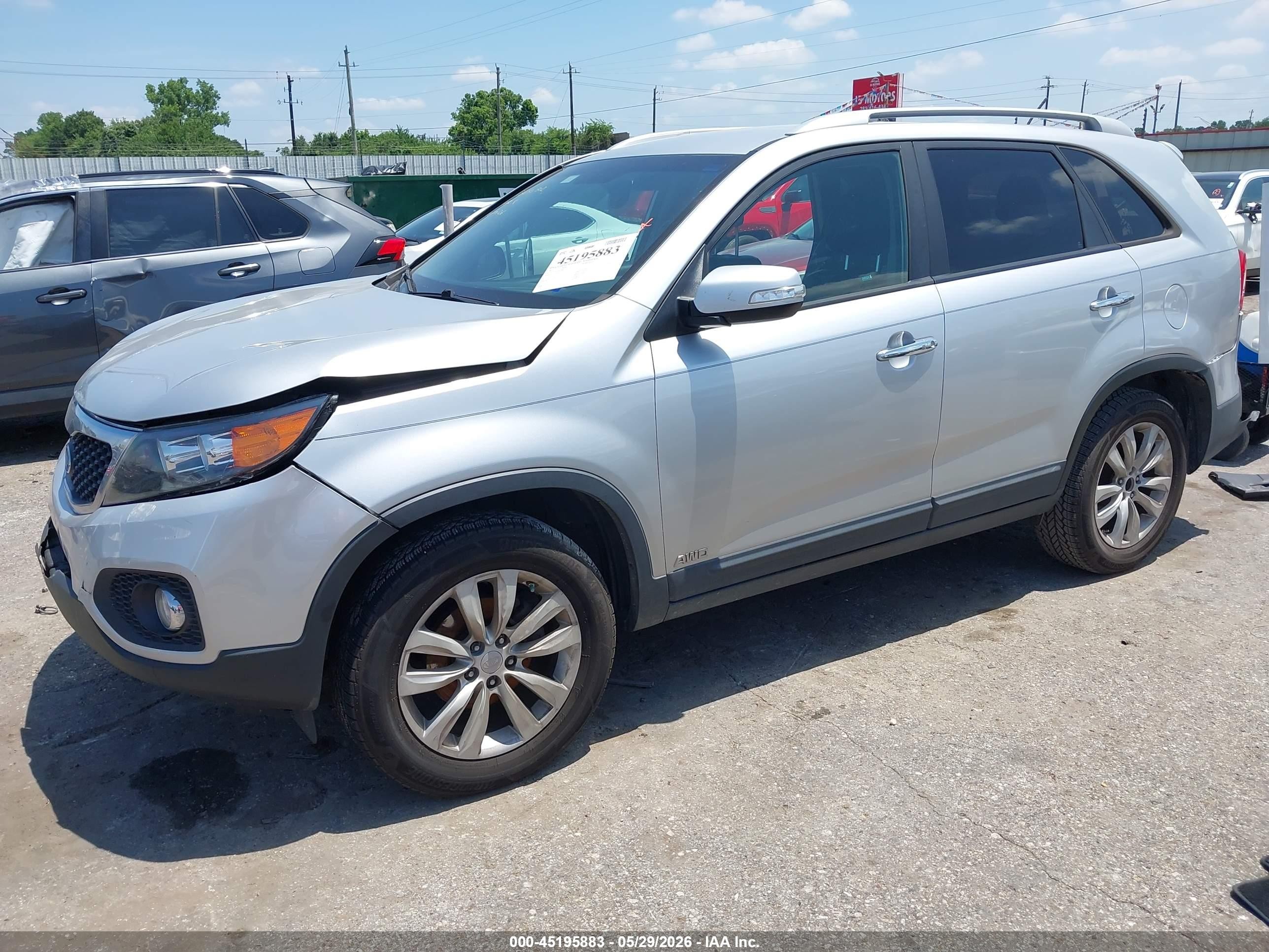 2011 Kia Sorento Ex Silver vin: 5XYKUDA10BG153714