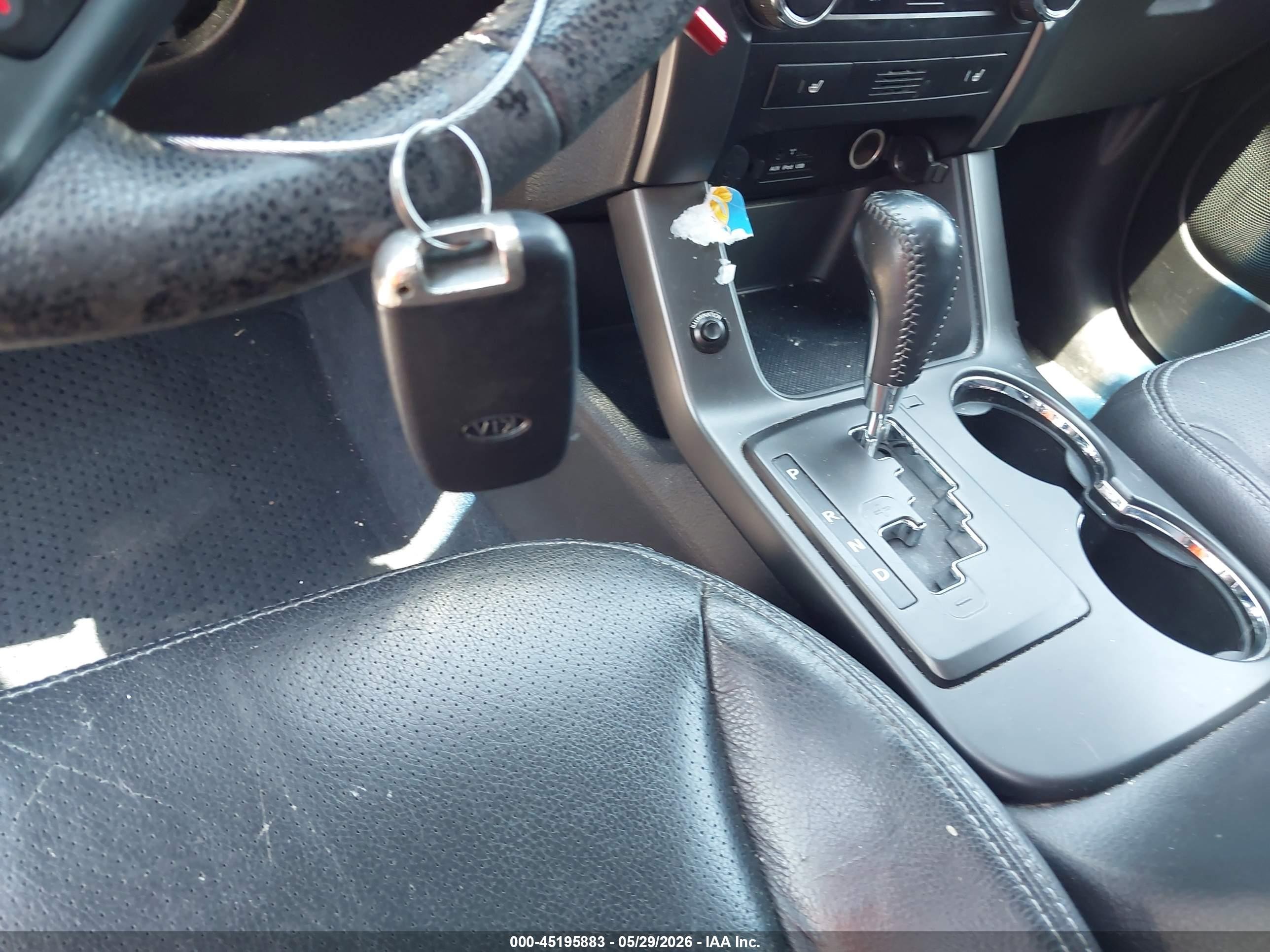 2011 Kia Sorento Ex Silver vin: 5XYKUDA10BG153714