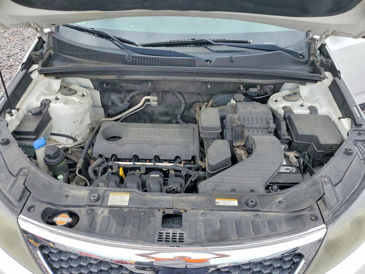 2011 Kia Sorento Ex White vin: 5XYKUDA15BG084325