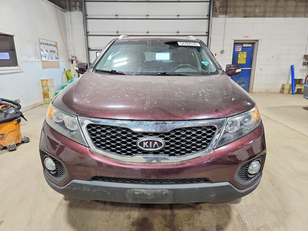 2011 Kia Sorento Ex Red vin: 5XYKUDA16BG118465