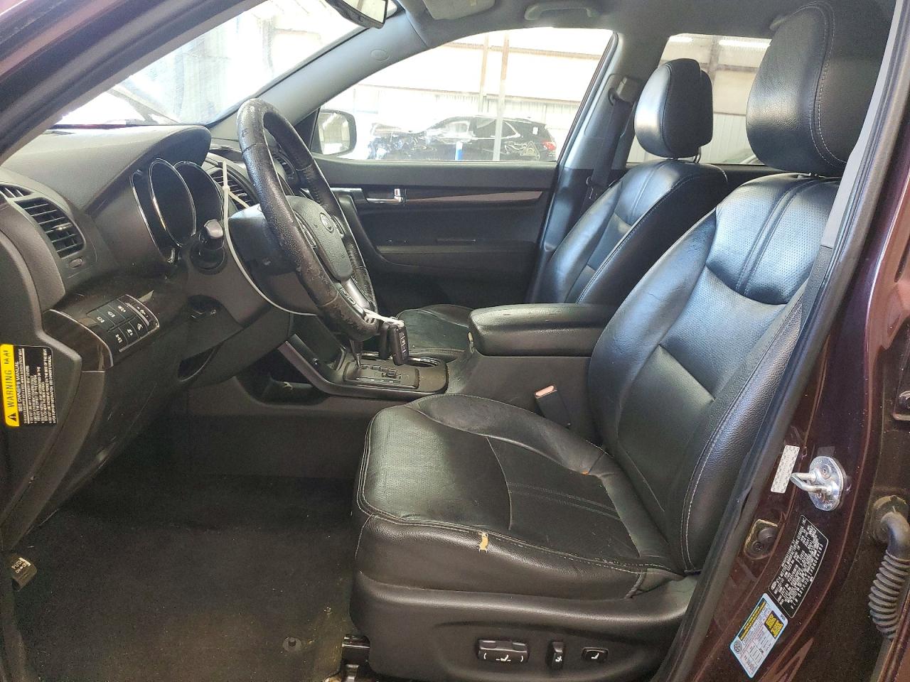 2011 Kia Sorento Ex Maroon vin: 5XYKUDA1XBG064183