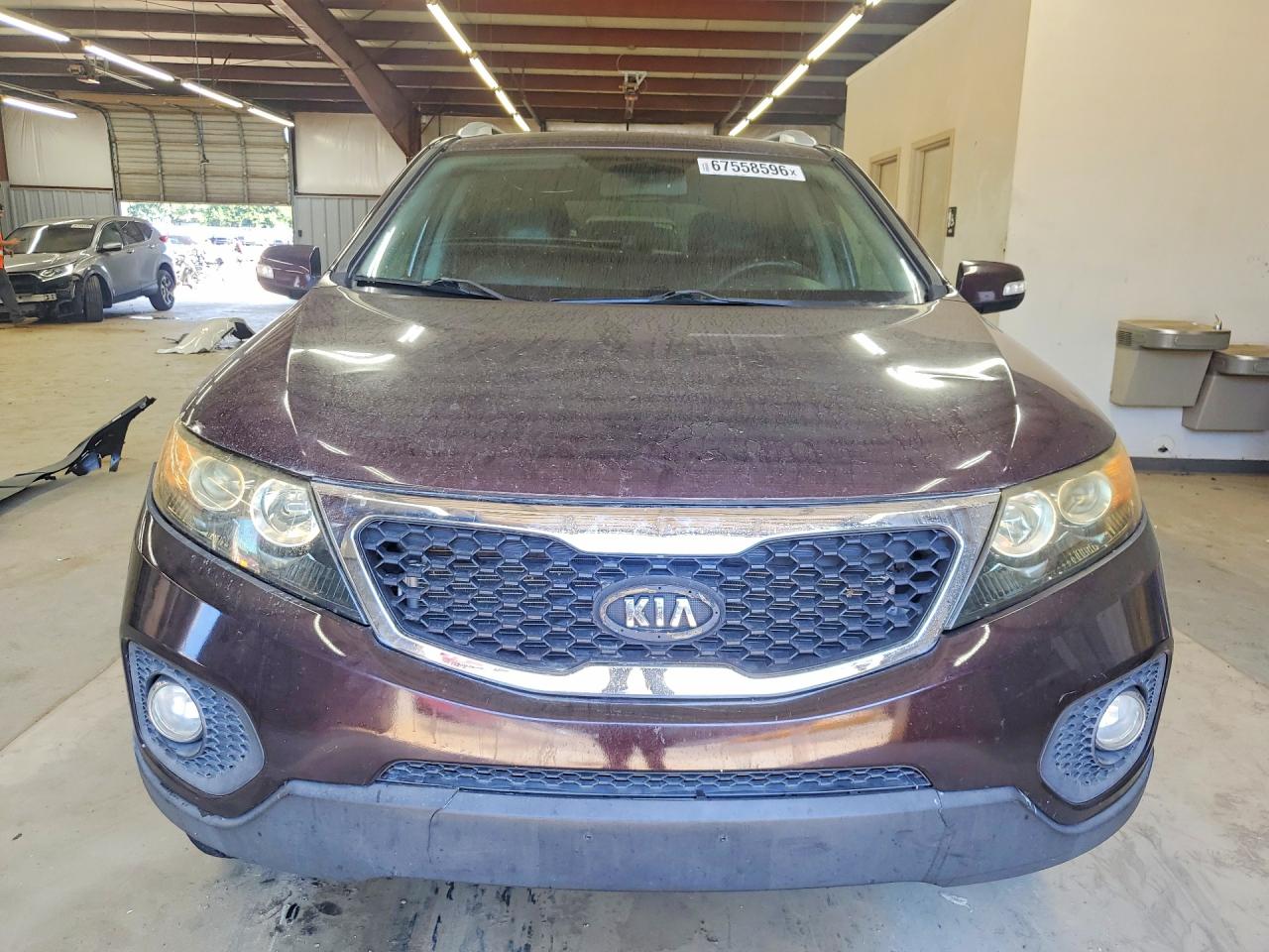 2011 Kia Sorento Ex Maroon vin: 5XYKUDA1XBG064183