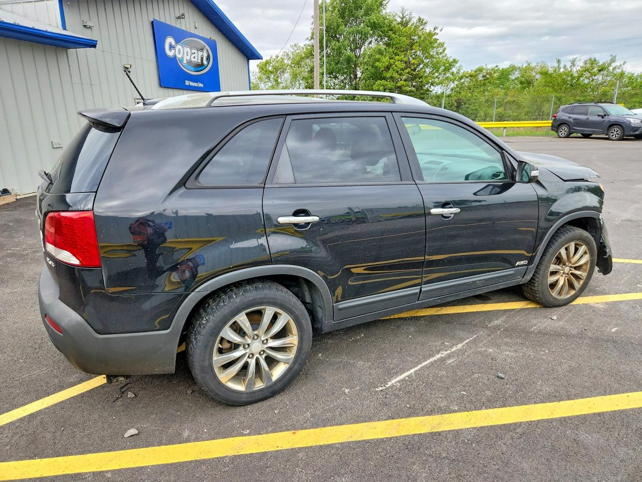 2011 Kia Sorento Ex Black vin: 5XYKUDA20BG052844