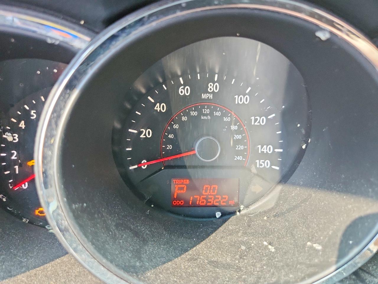 2011 Kia Sorento Ex Black vin: 5XYKUDA20BG085083