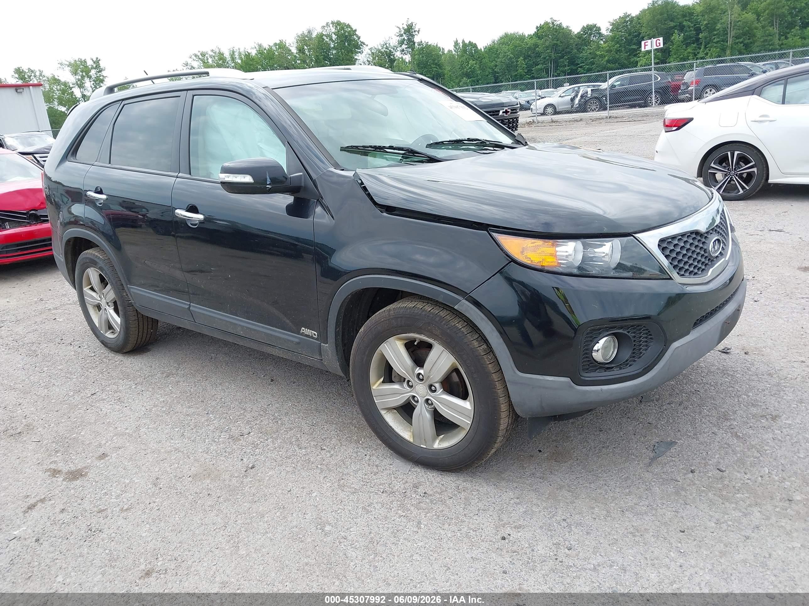 2013 Kia Sorento Ex V6 Black vin: 5XYKUDA20DG411421