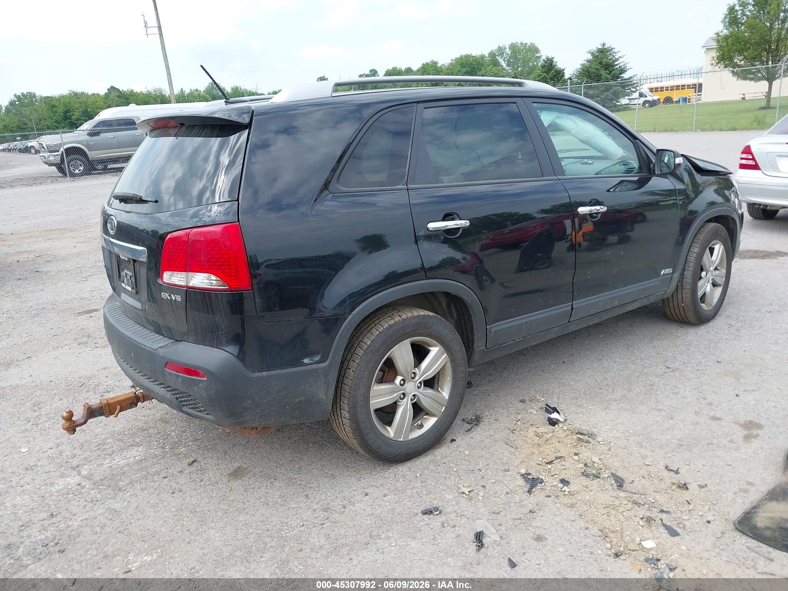 2013 Kia Sorento Ex V6 Black vin: 5XYKUDA20DG411421