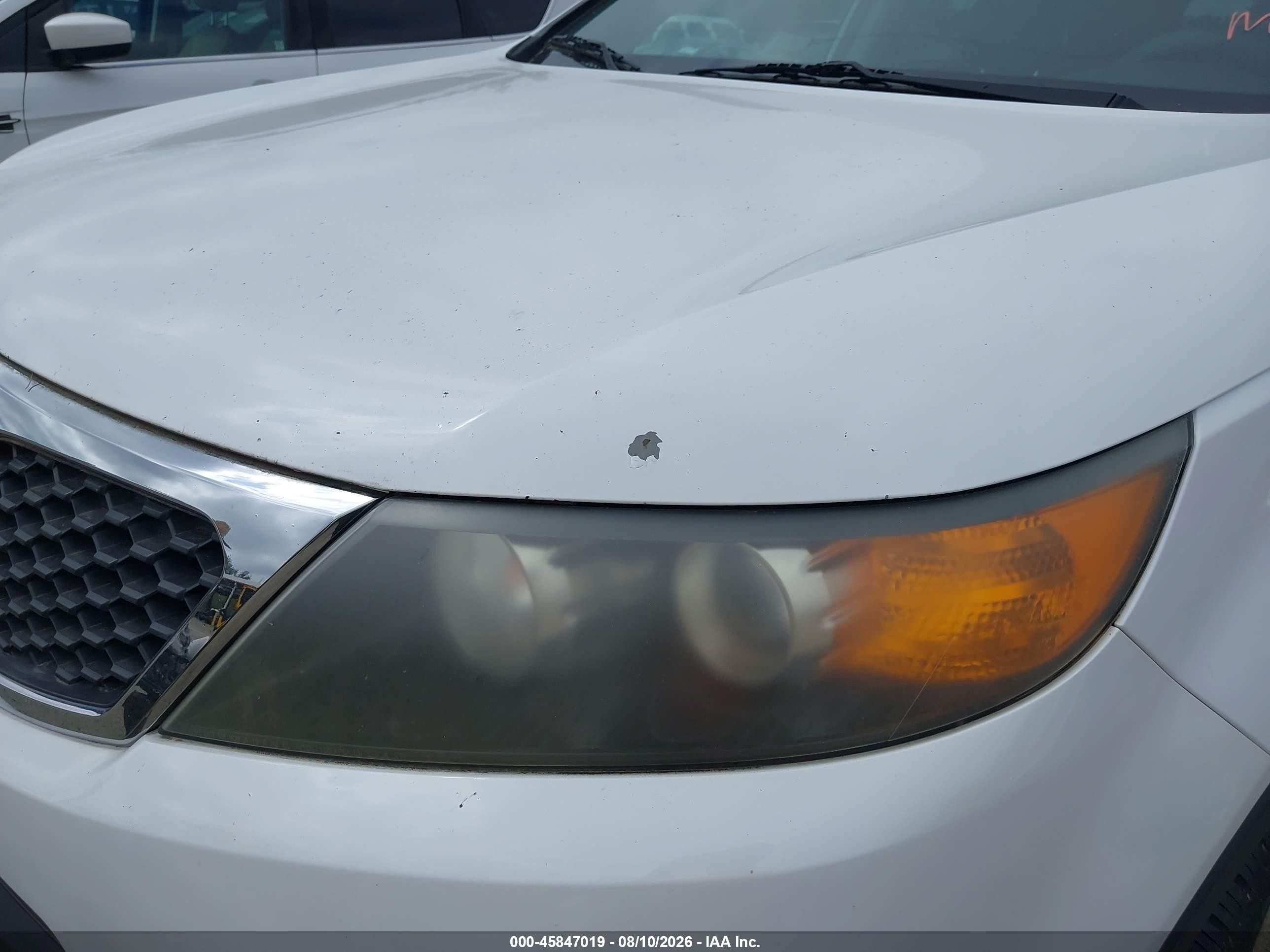 2011 Kia Sorento Ex V6 White vin: 5XYKUDA21BG115014