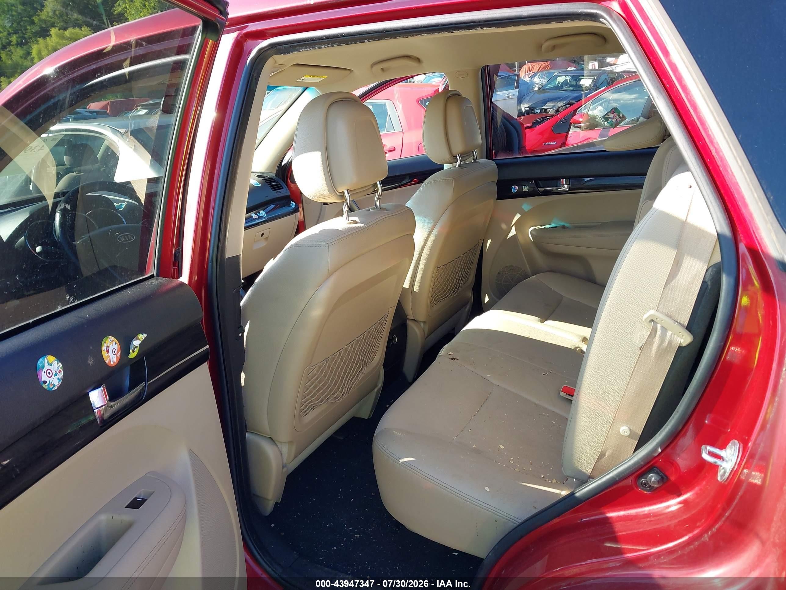 2011 Kia Sorento Ex V6 Красный vin: 5XYKUDA22BG022874