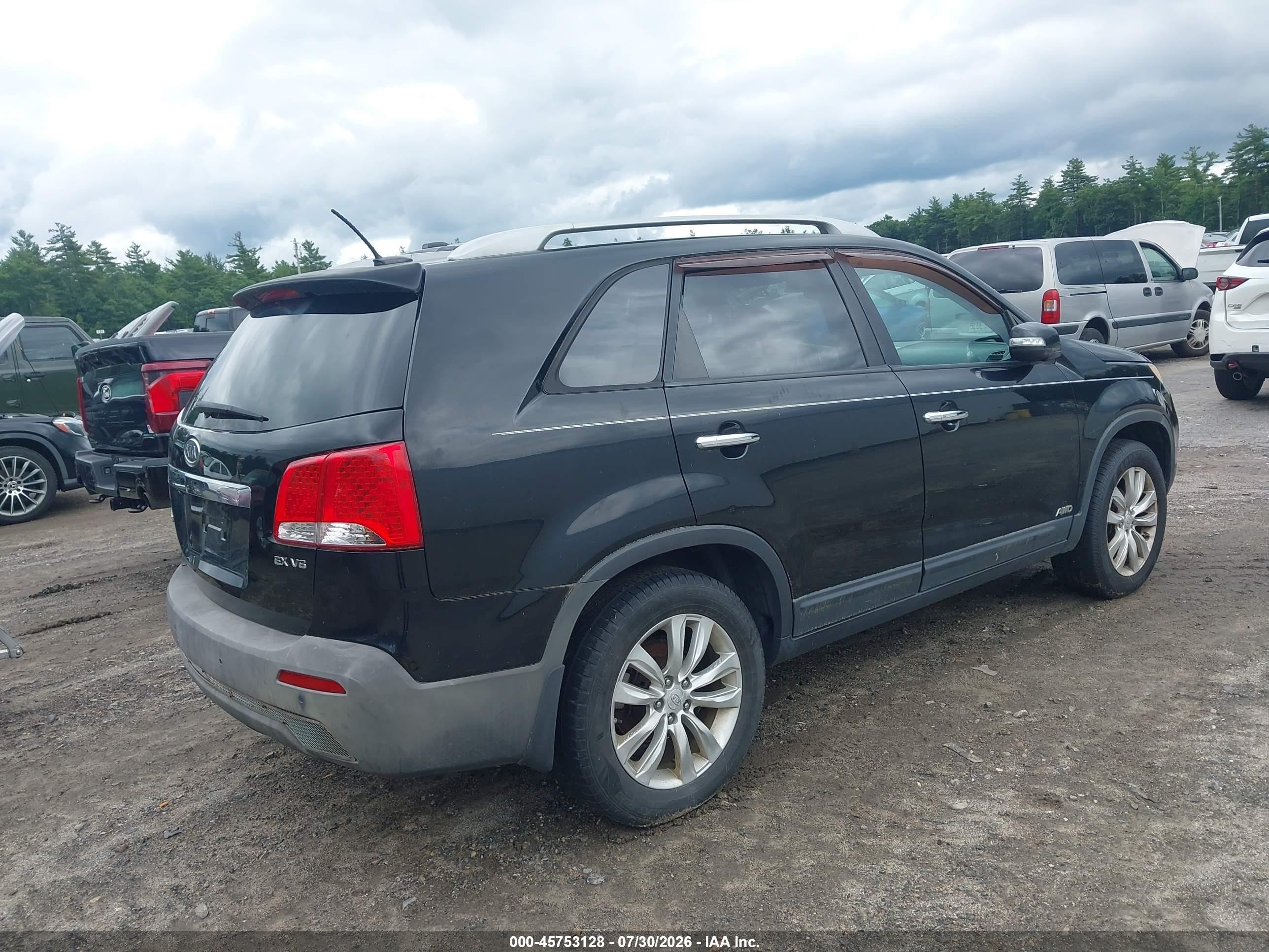 2011 Kia Sorento Ex V6 Black vin: 5XYKUDA22BG086817
