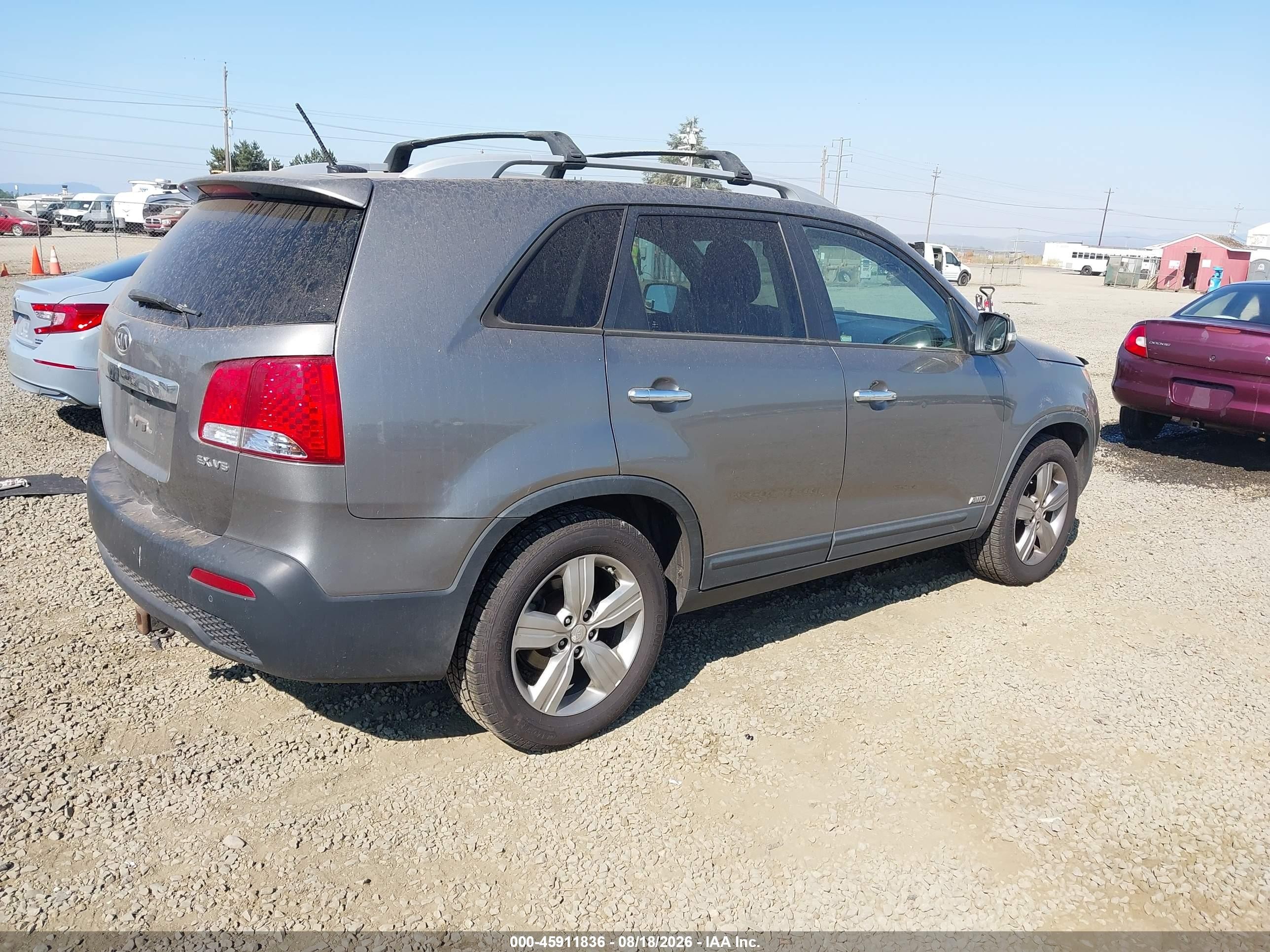2013 Kia Sorento Ex V6 Серый vin: 5XYKUDA22DG411811