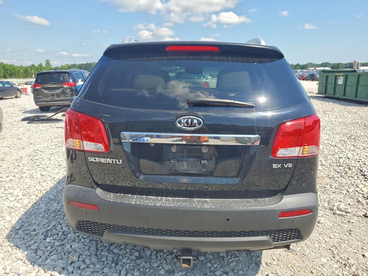 2011 Kia Sorento Ex Black vin: 5XYKUDA23BG038825